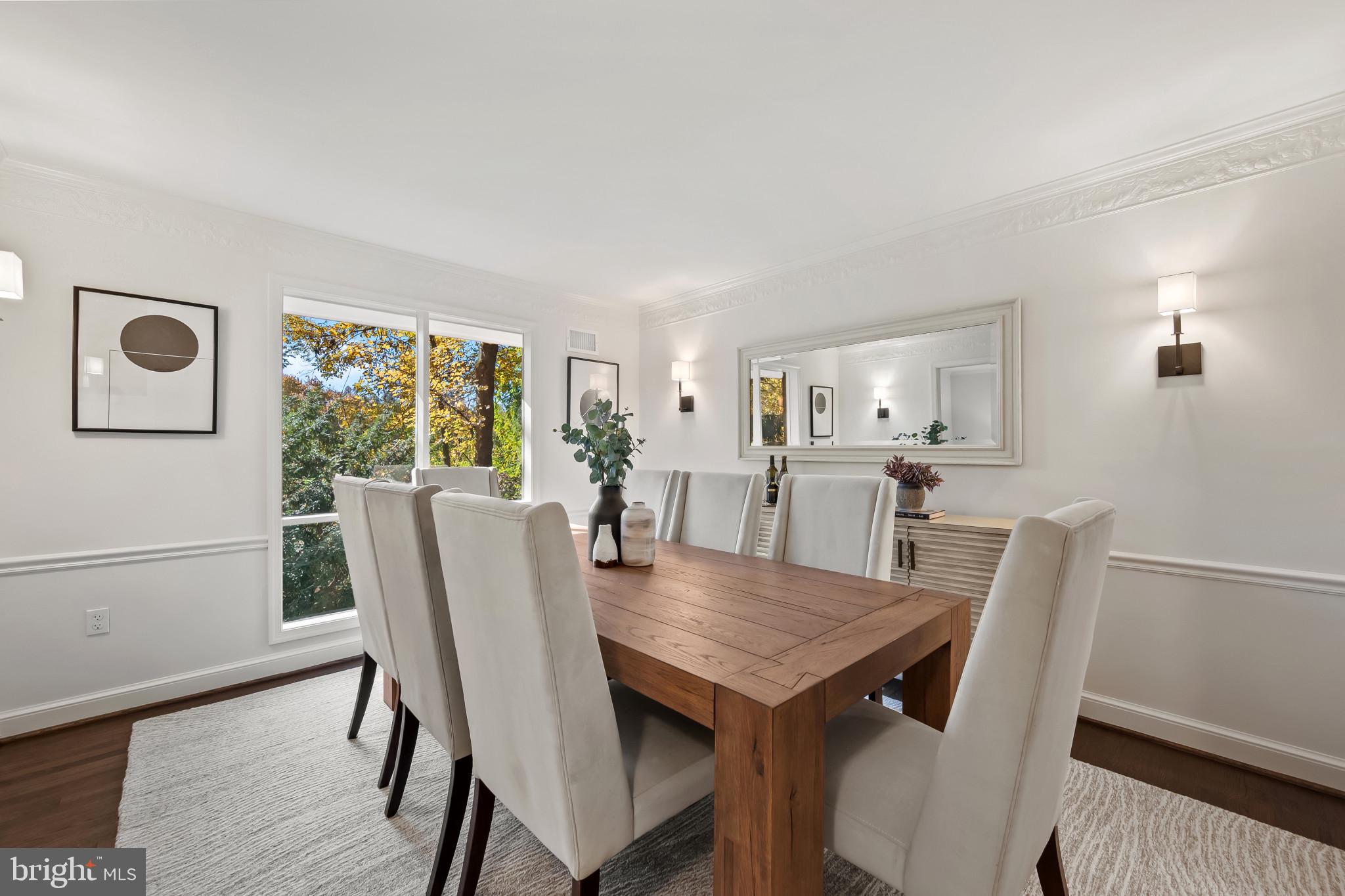 ROLLINGWOOD - Residential