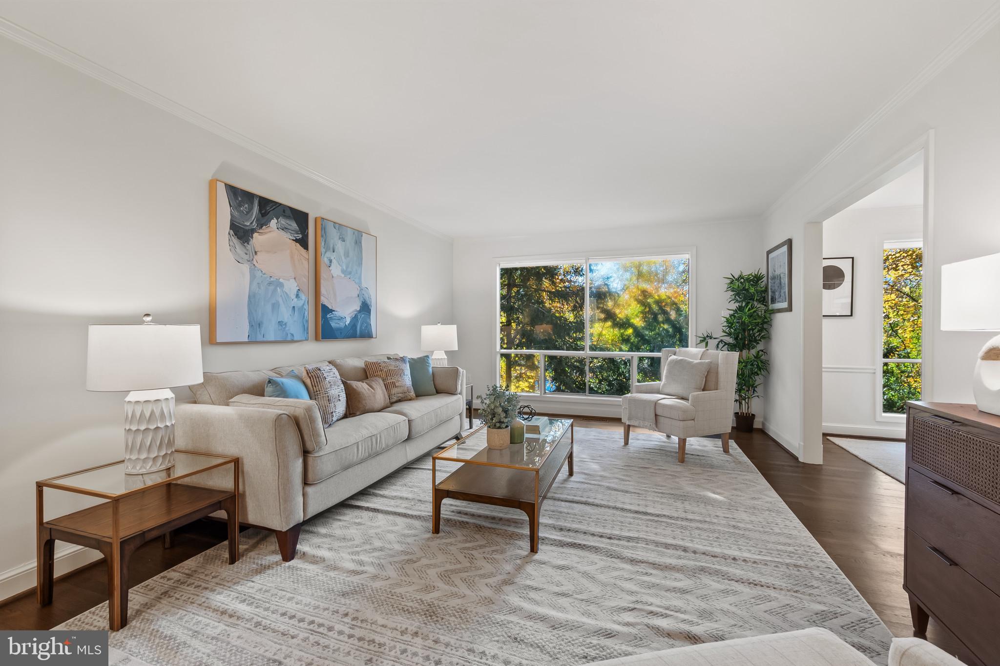 ROLLINGWOOD - Residential