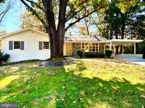 Photo of 7721 Rocton Avenue, CHEVY CHASE, MD 20815 (MLS # MDMC2206640)