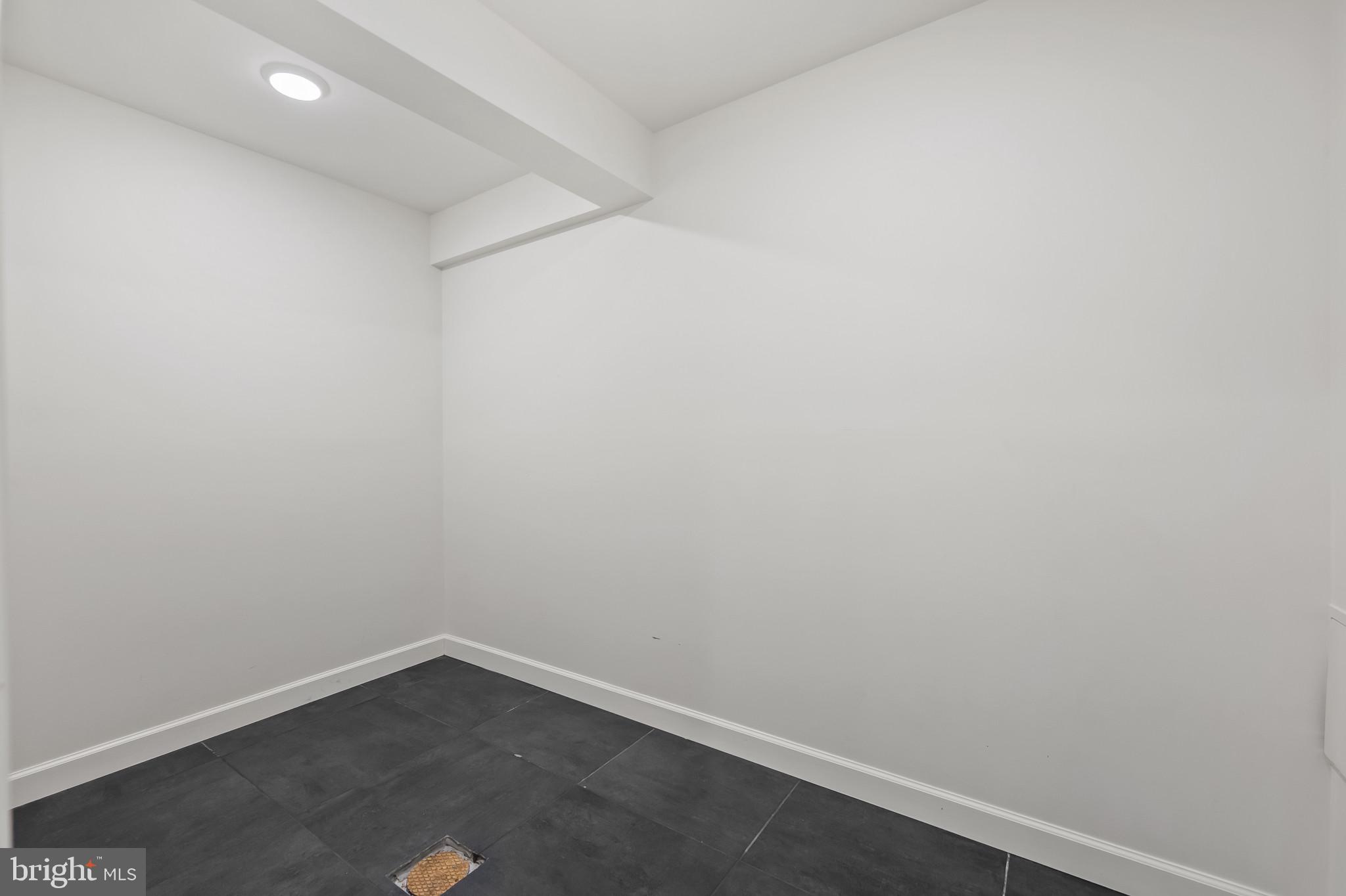 ROLLINGWOOD - Residential