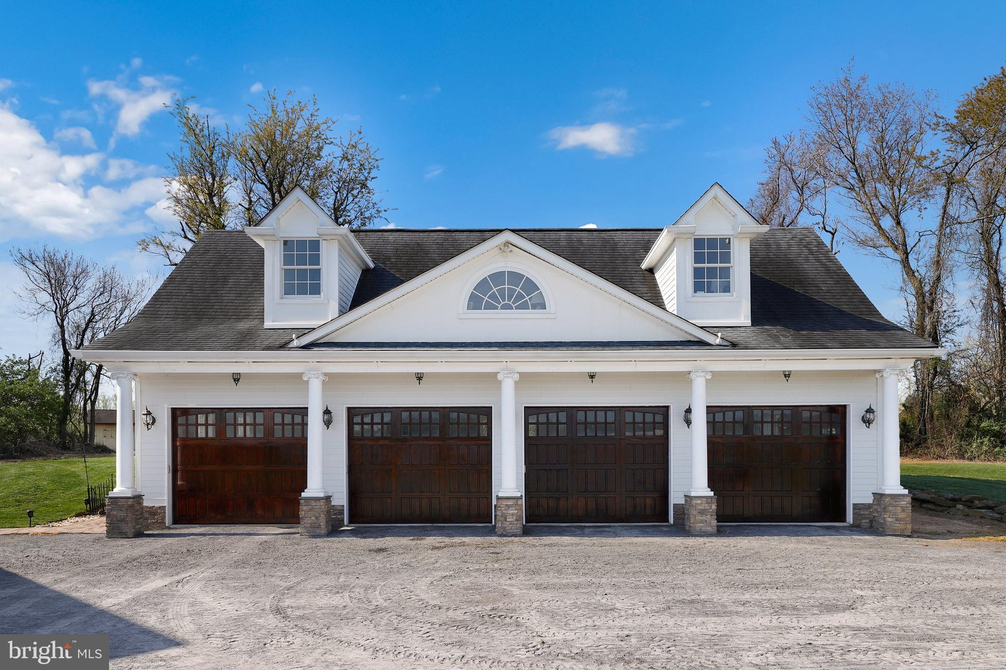 DAMASCUS OUTSIDE - Farm