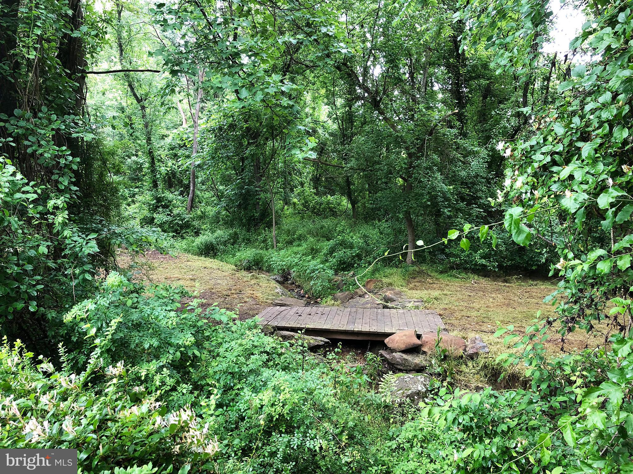 DAMASCUS OUTSIDE - Farm