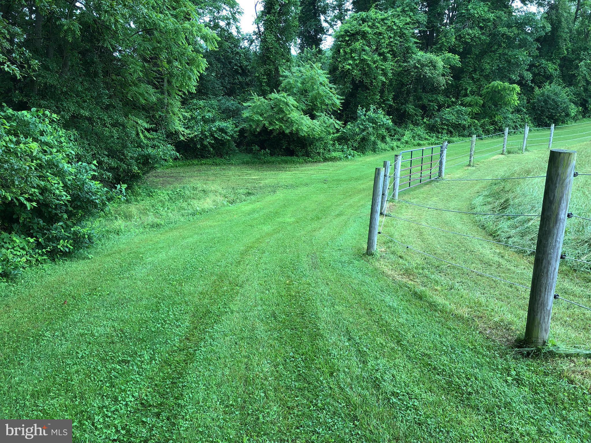 DAMASCUS OUTSIDE - Farm