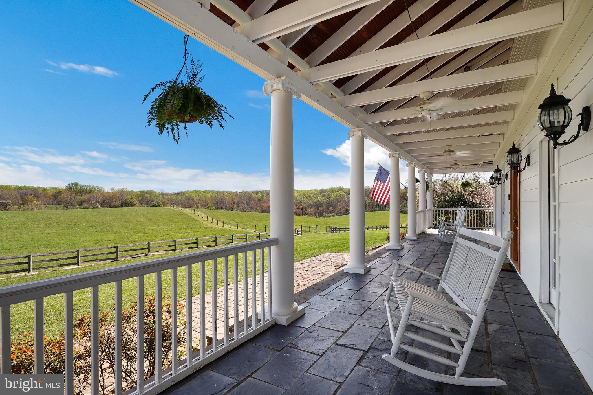 DAMASCUS OUTSIDE - Farm