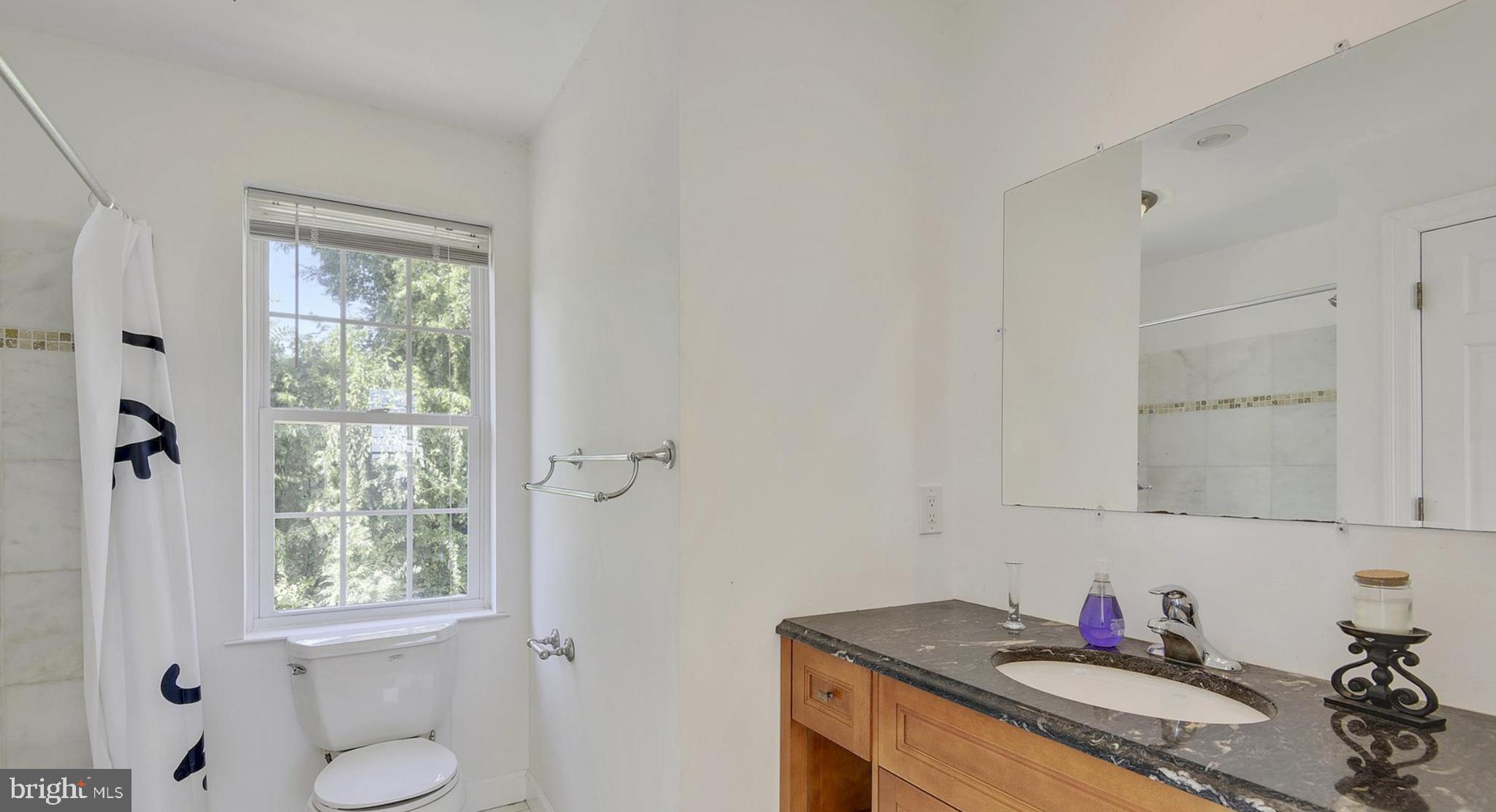 DAMASCUS OUTSIDE - Farm