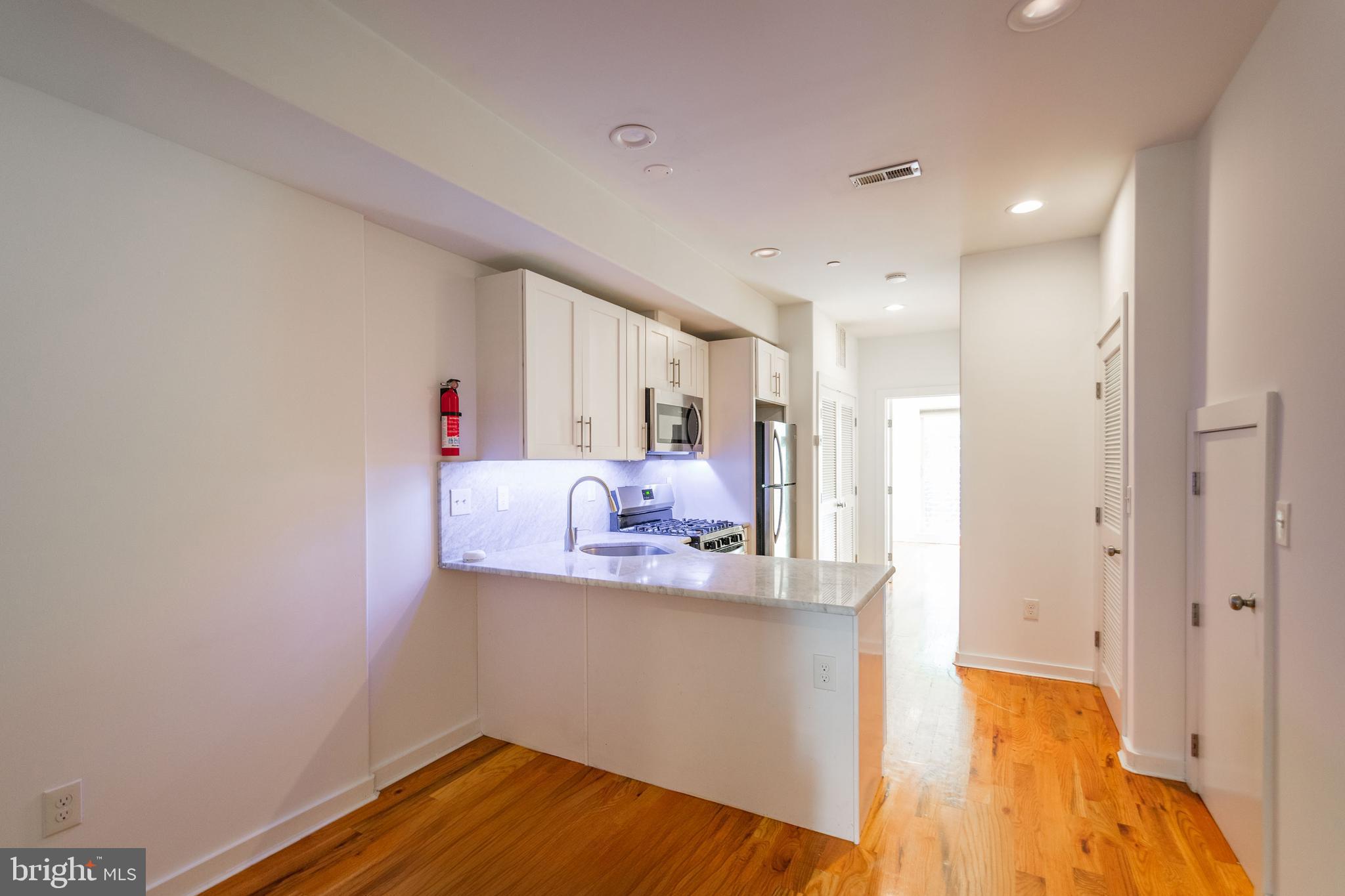 *Available NOW!*
2 bedroom, 2 bathroom apartment available in the Ludlow/Olde Kensington area with great amenities! Features central air, a small balcony, wood flooring, as well as a modern kitchen built out with a dishwasher, refrigerator, microwave, and gas range. Also enjoy your own washer and dryer in the unit, bathrooms with high-end fixtures, and spacious bedrooms with good closet space. Located just in close proximity to Cecil B Moore Ave and Frankford Ave, you’ll be able to easily check out local attractions like Human Robot Brewery, Luna Cafe, Evil Genius Beer Company and more.
Lease Terms: Generally, 1st month, and 1 month security deposit due at, or prior to, lease signing. Other terms may be required by the Landlord, such as last month’s rent upfront. $65 application fee per applicant. Electricity, gas (if applicable), cable/internet, and a $10/mo. technology fee. Water is a flat monthly fee of $75. A $25 service fee, plus the cost of the air filter, will be charged quarterly for routine air filter replacement. Landlord Requirements: Applicants to make 3x the monthly rent in verifiable gross income, credit history to be considered, no evictions within the past 5 years, and must have a verifiable rental history with on-time rental payments. Exceptions to this criteria may exist under the law and will be considered. Cosigners will be considered.
*Sorry, no pets.