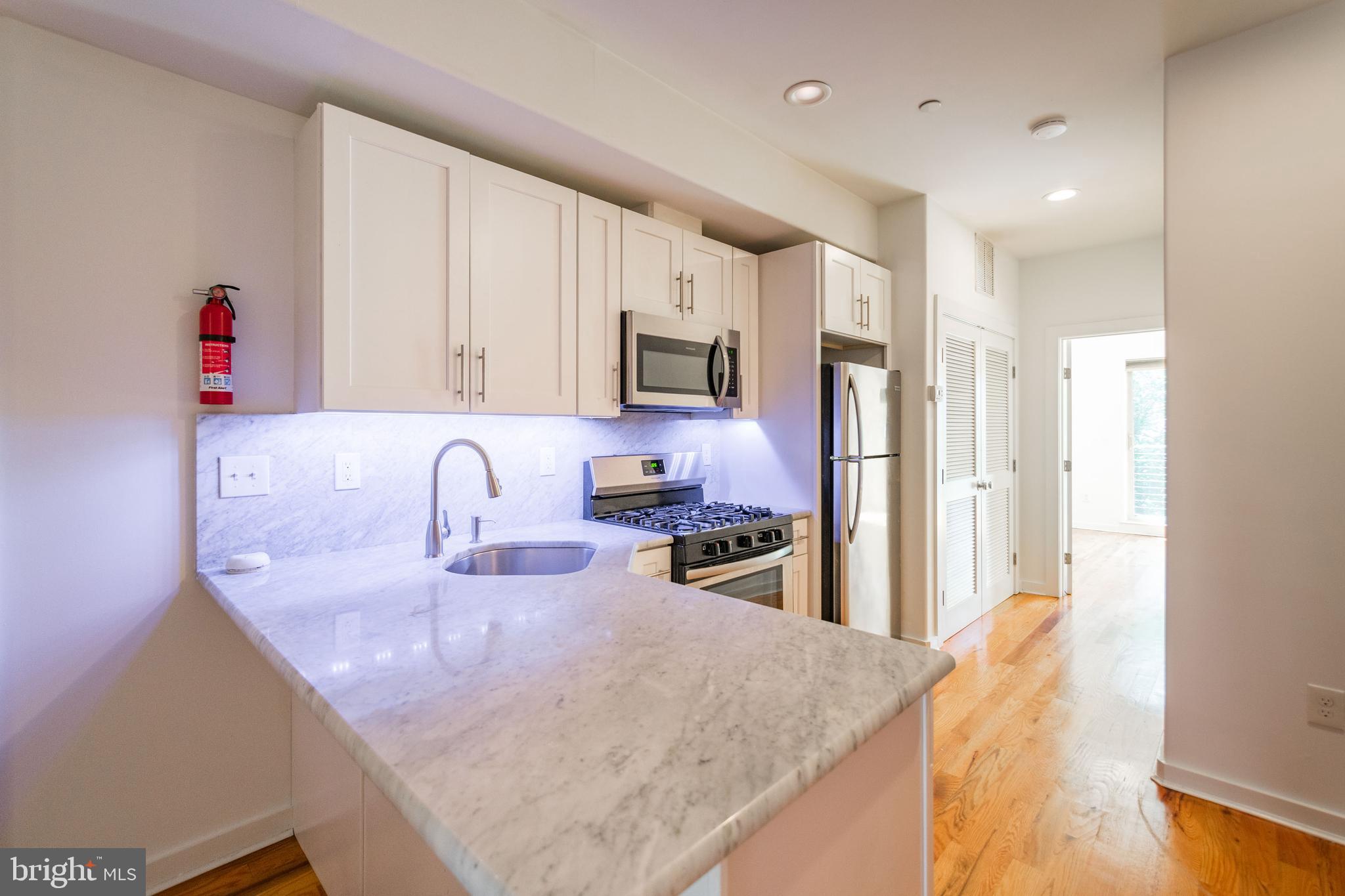 LUDLOW - Residential Lease