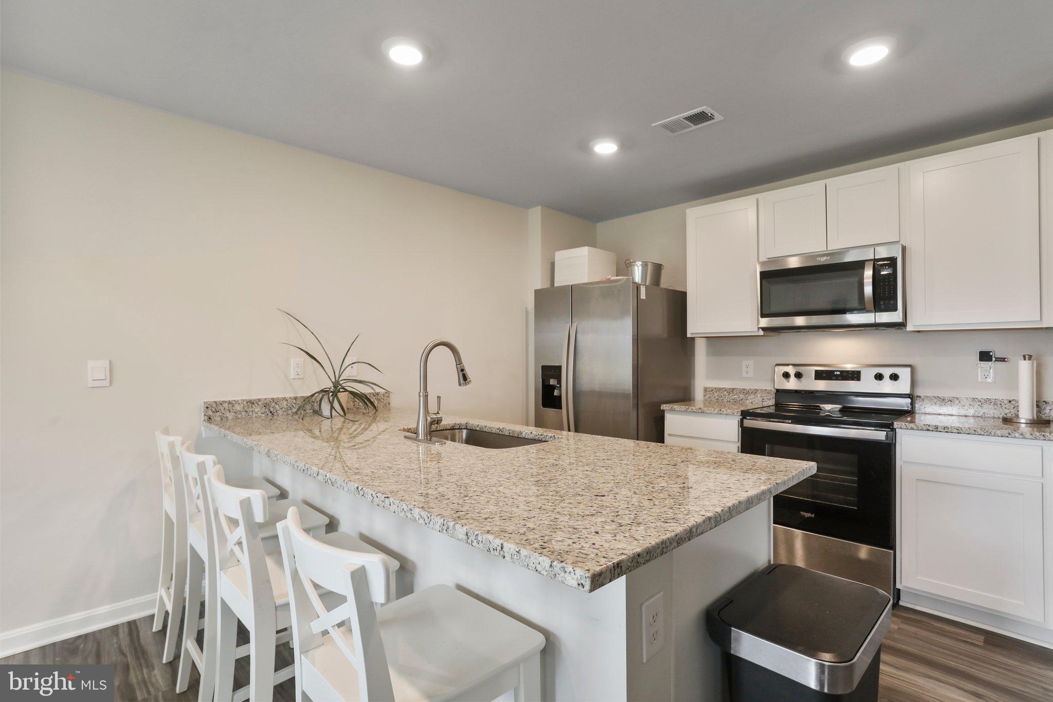 MAGNOLIA SPRINGS - Residential