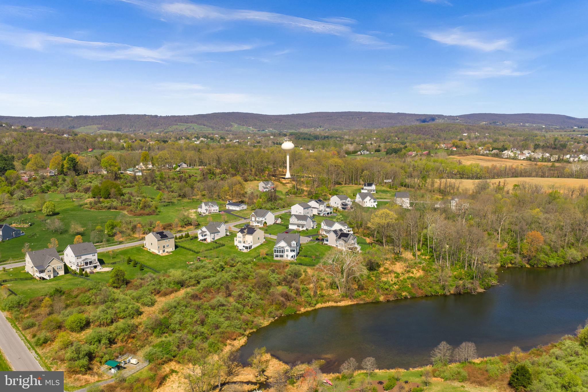 THE BLUFFS AT SLEETER LAKE - Residential