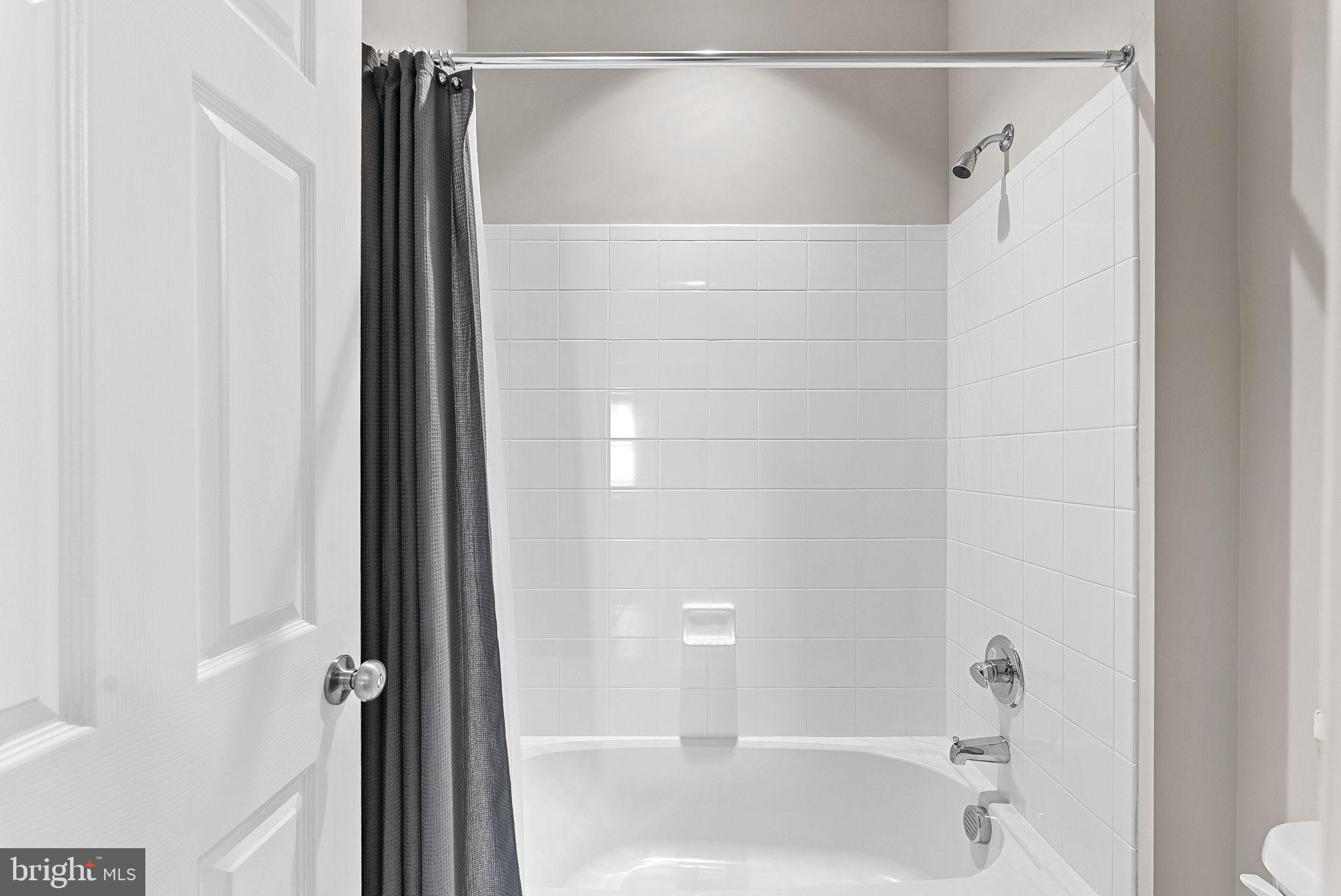 THE BLUFFS AT SLEETER LAKE - Residential