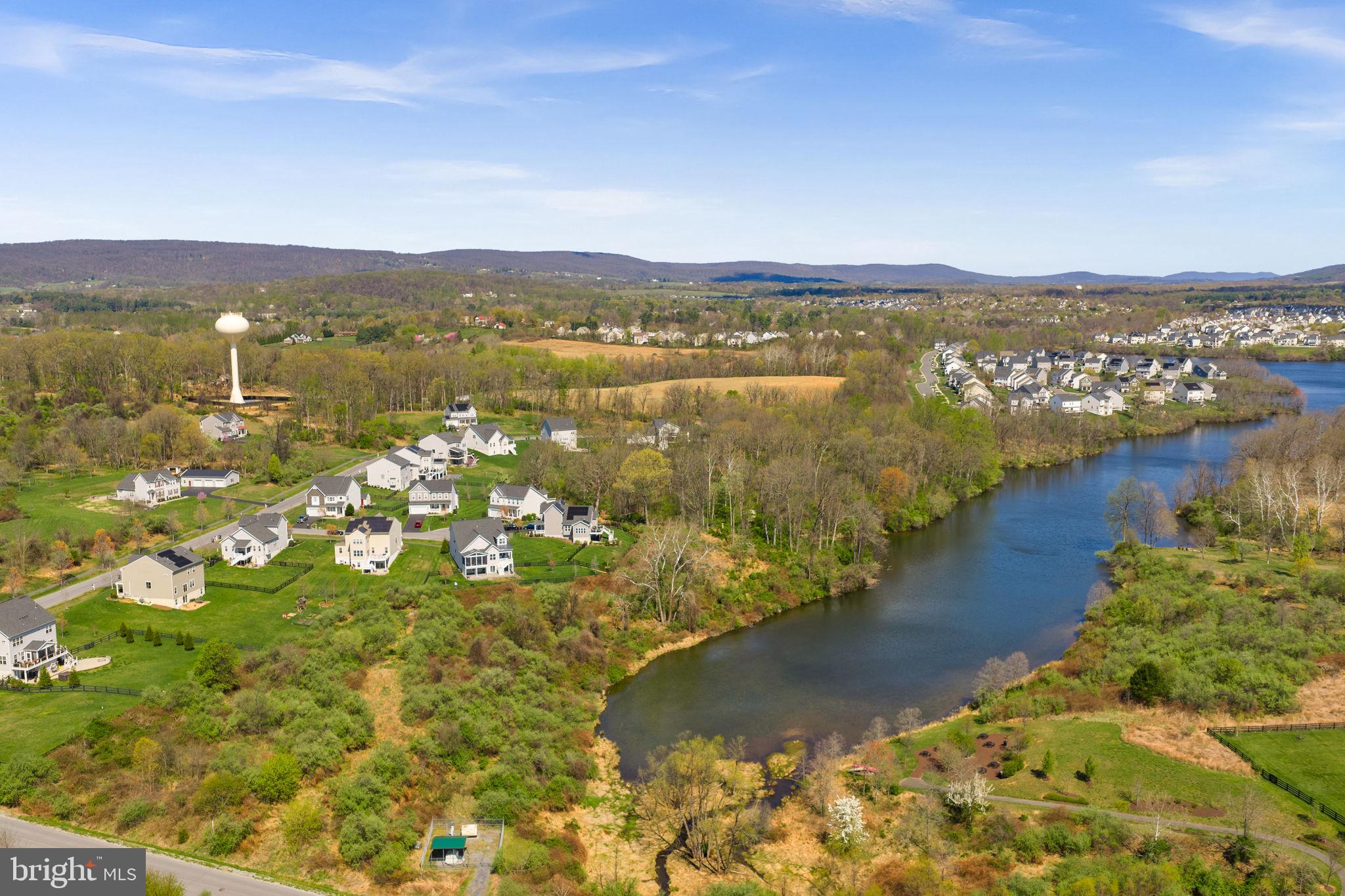 THE BLUFFS AT SLEETER LAKE - Residential