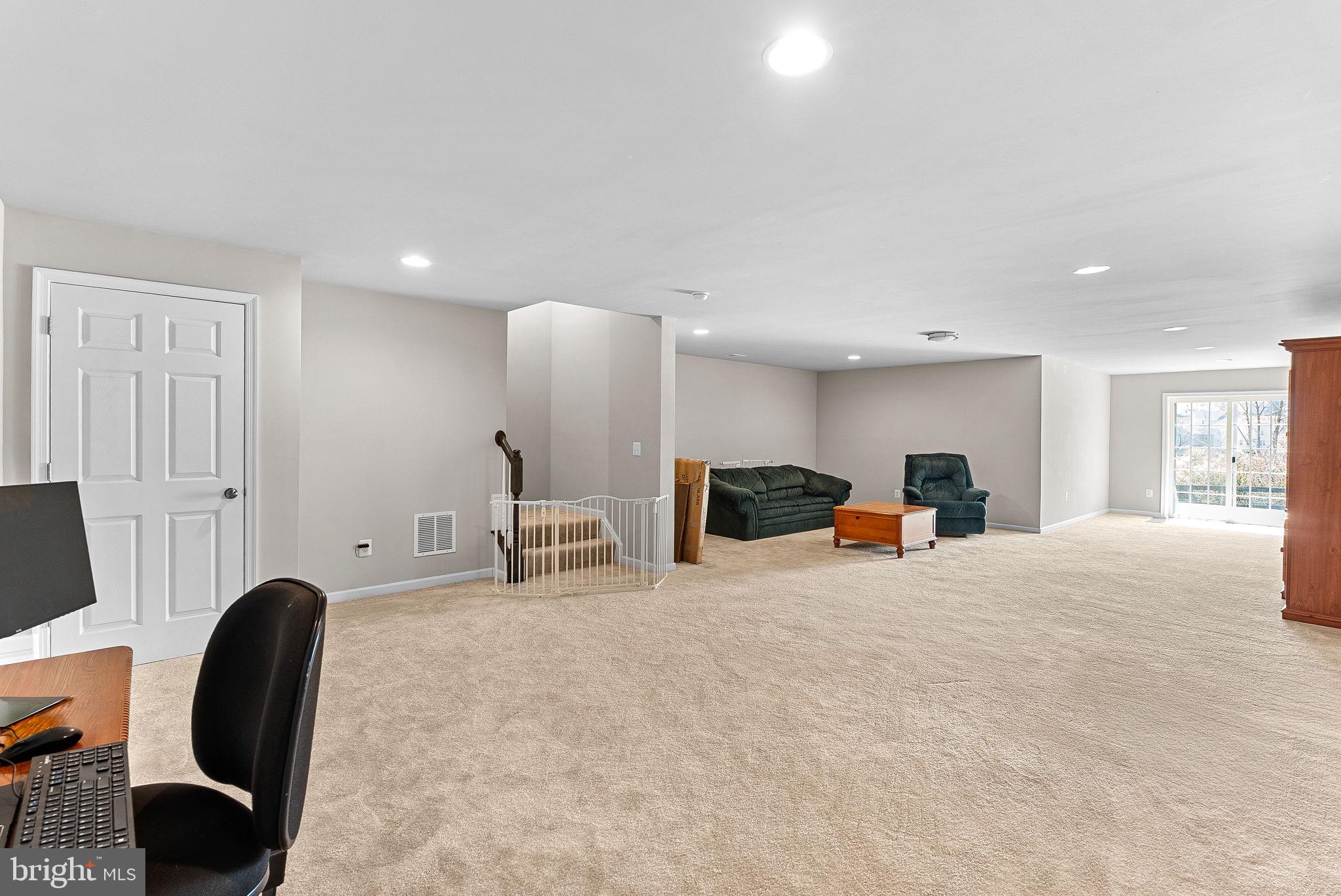 THE BLUFFS AT SLEETER LAKE - Residential