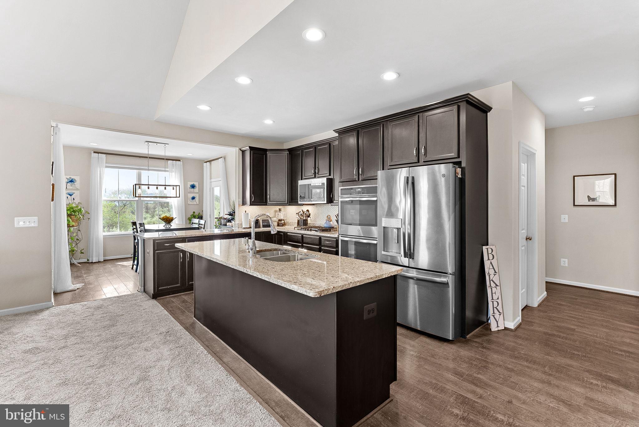 THE BLUFFS AT SLEETER LAKE - Residential