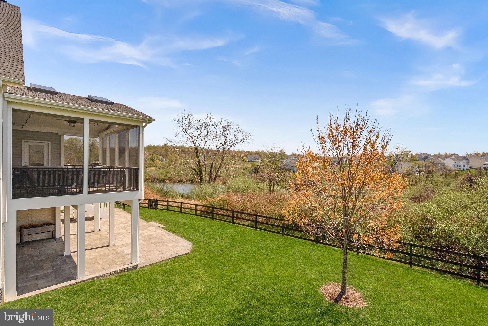 THE BLUFFS AT SLEETER LAKE - Residential