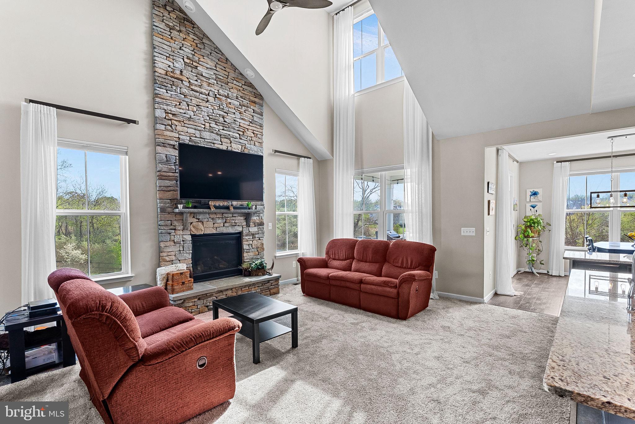 THE BLUFFS AT SLEETER LAKE - Residential