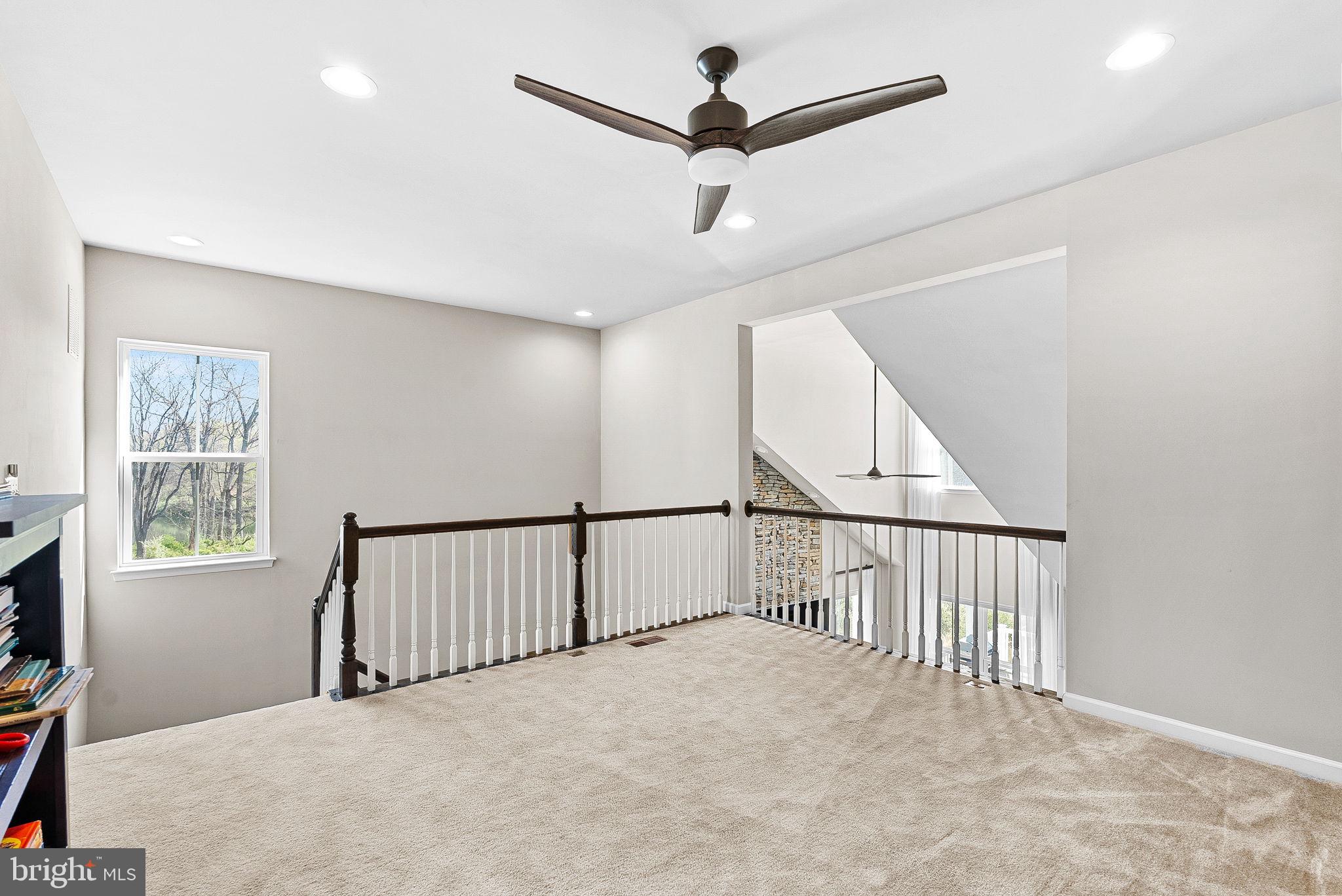 THE BLUFFS AT SLEETER LAKE - Residential