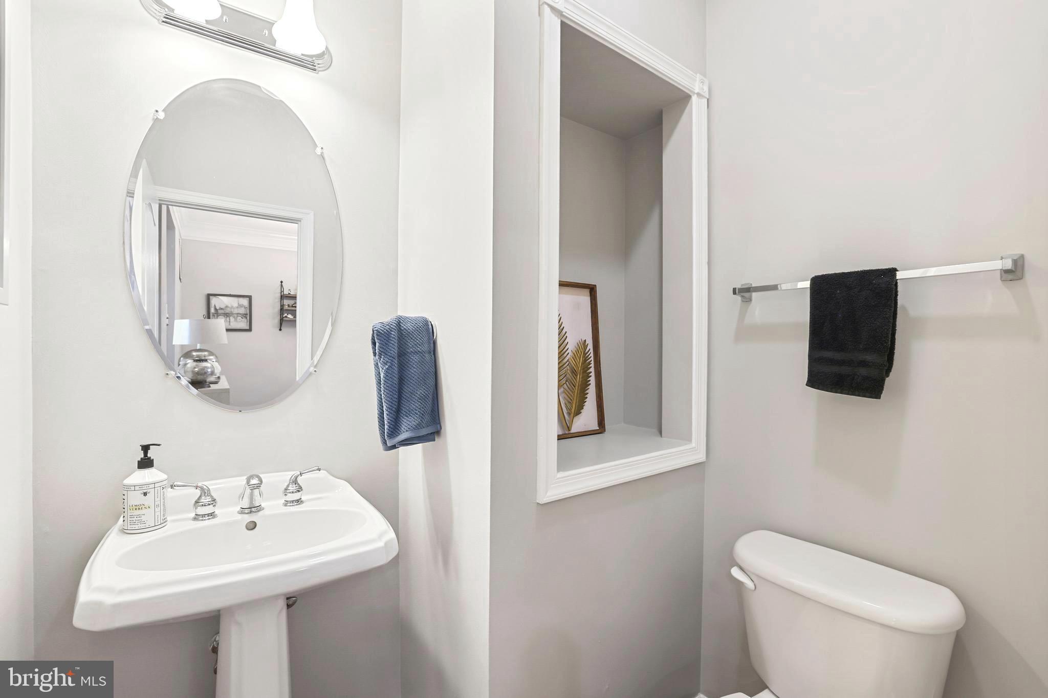 LANSDOWNE ON THE POTOMAC - Residential Lease