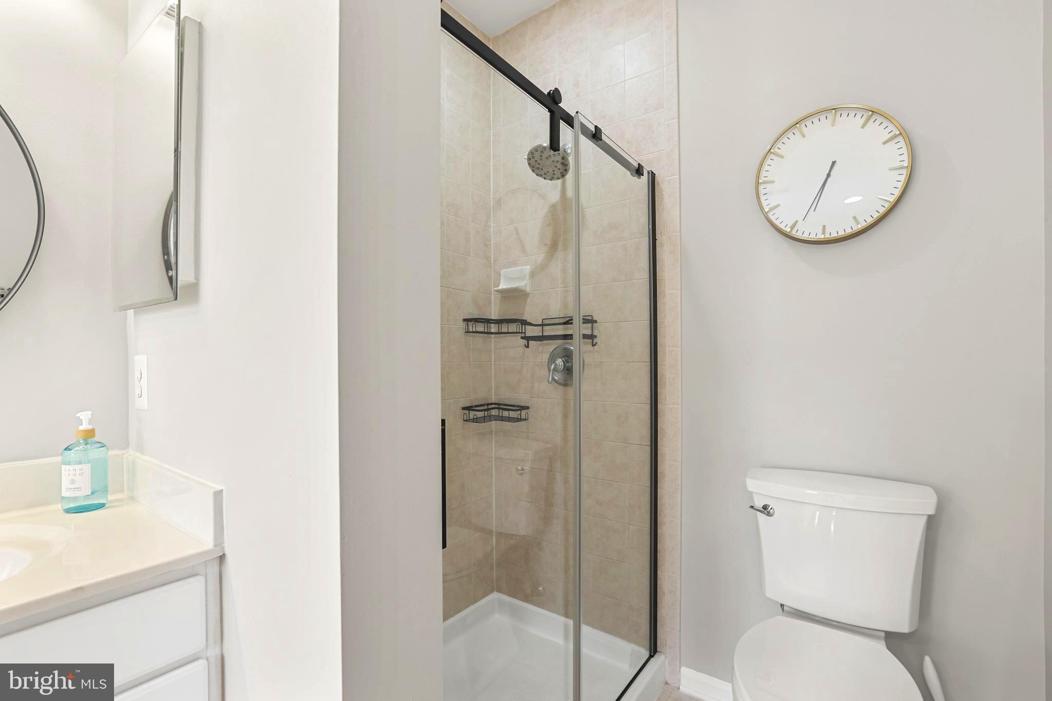 LANSDOWNE ON THE POTOMAC - Residential Lease