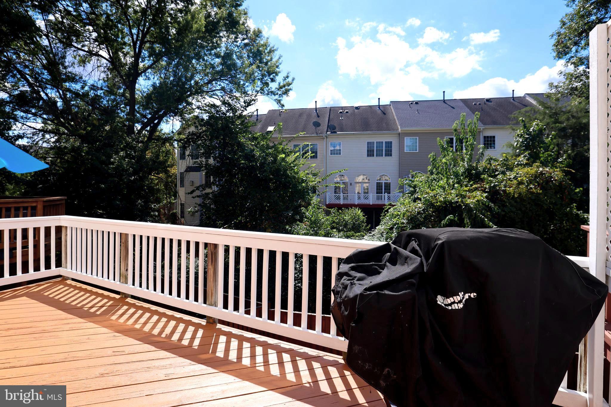 LANSDOWNE ON THE POTOMAC - Residential Lease