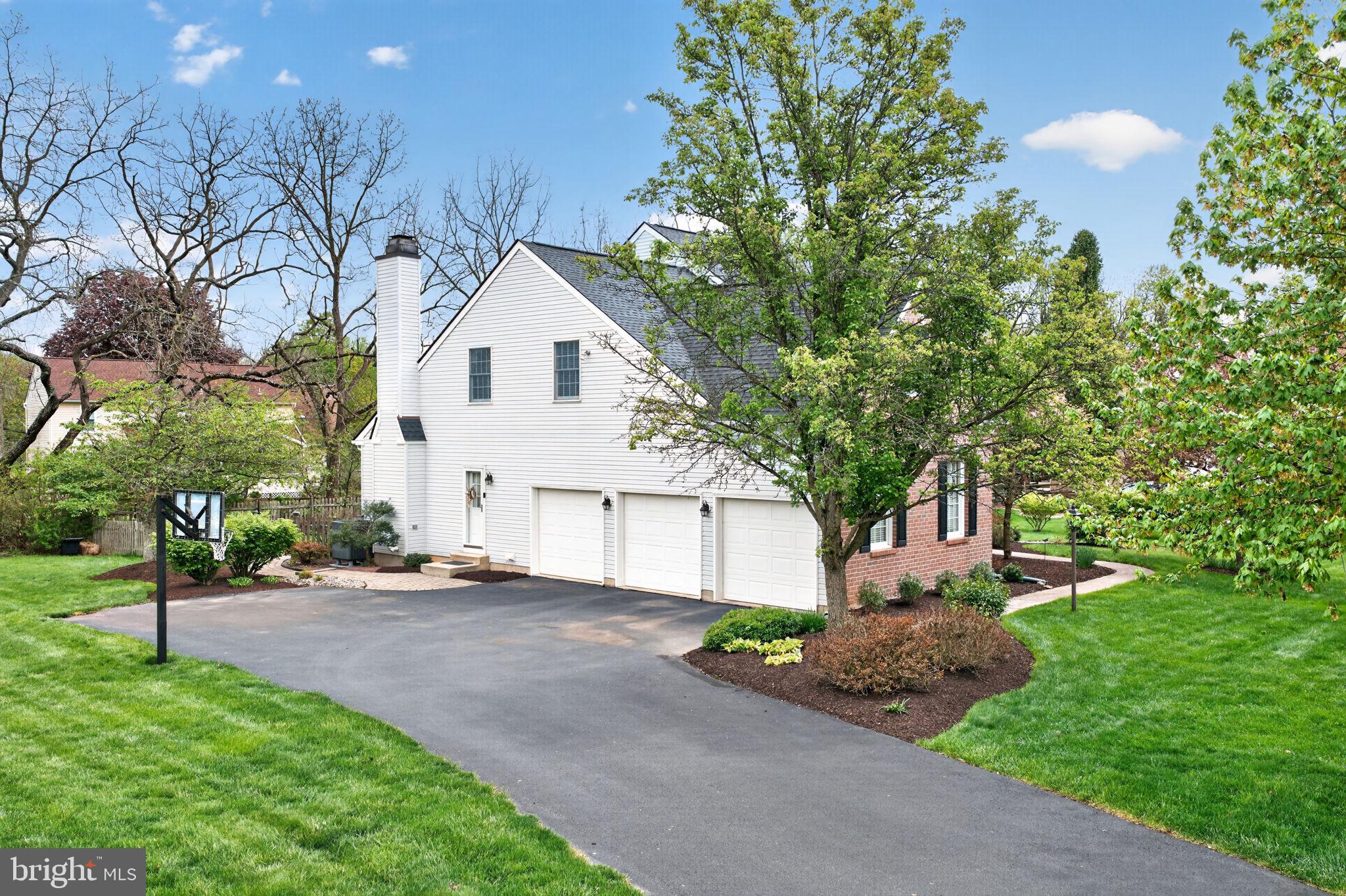 2347 CROSS CREEK ROAD