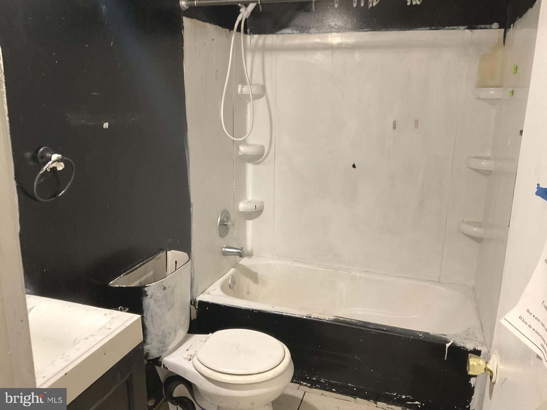 WOODLAND VILLAGE - Residential