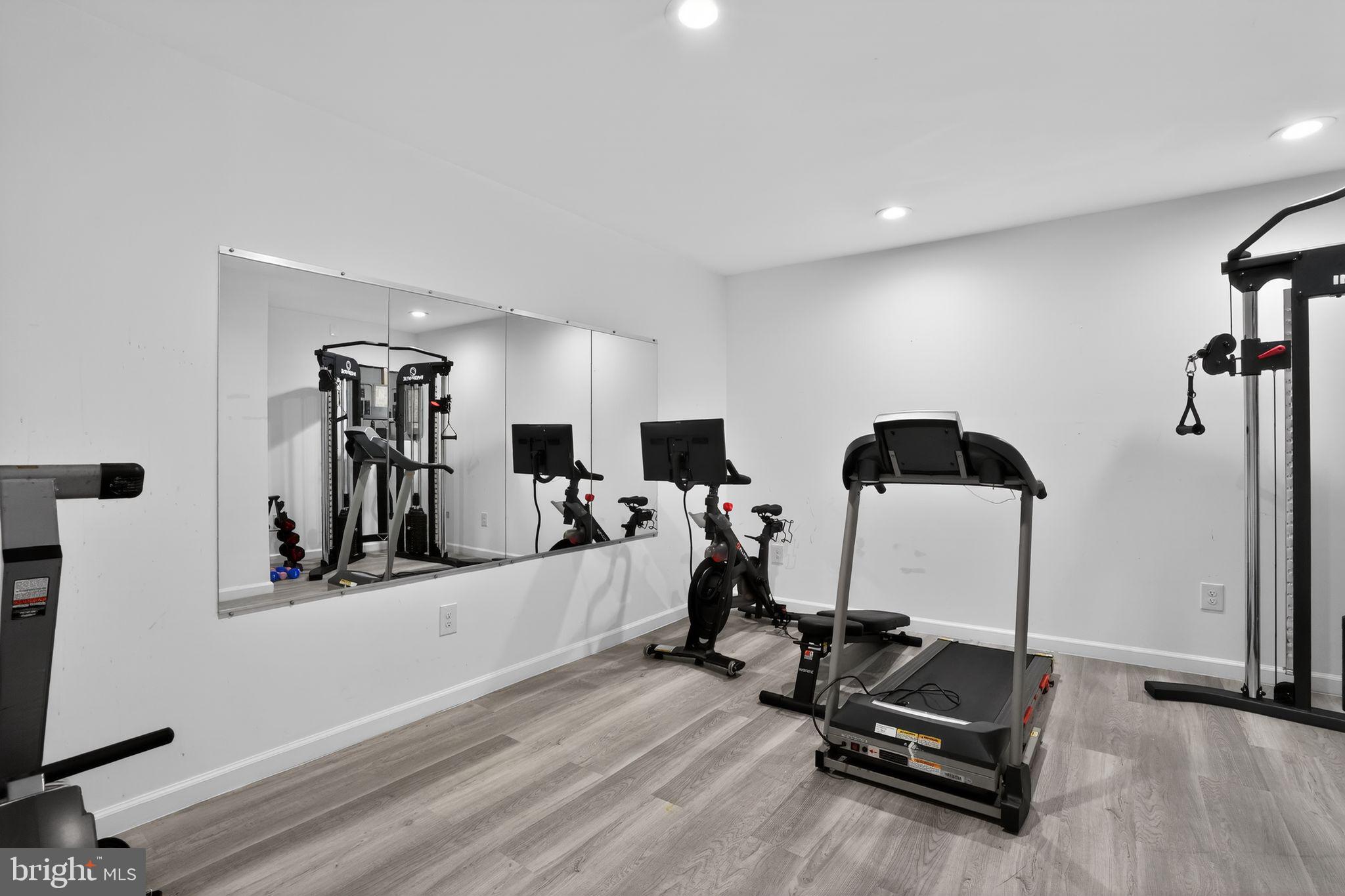 CHANTILLY - Residential