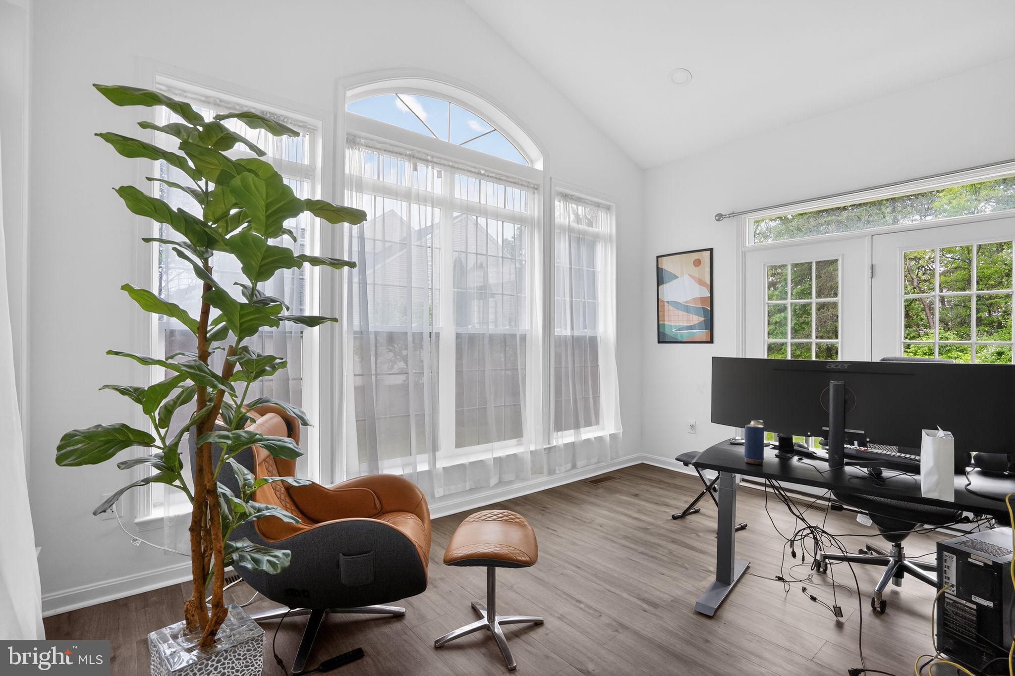 CHANTILLY - Residential