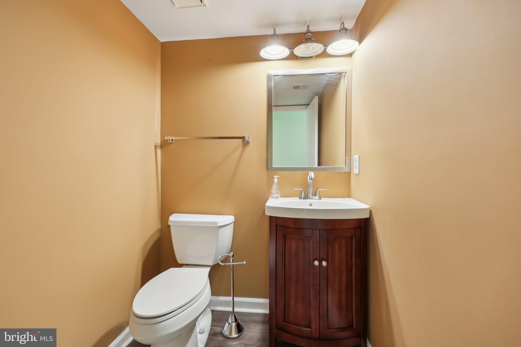 SOUTHERN OAKS - Residential