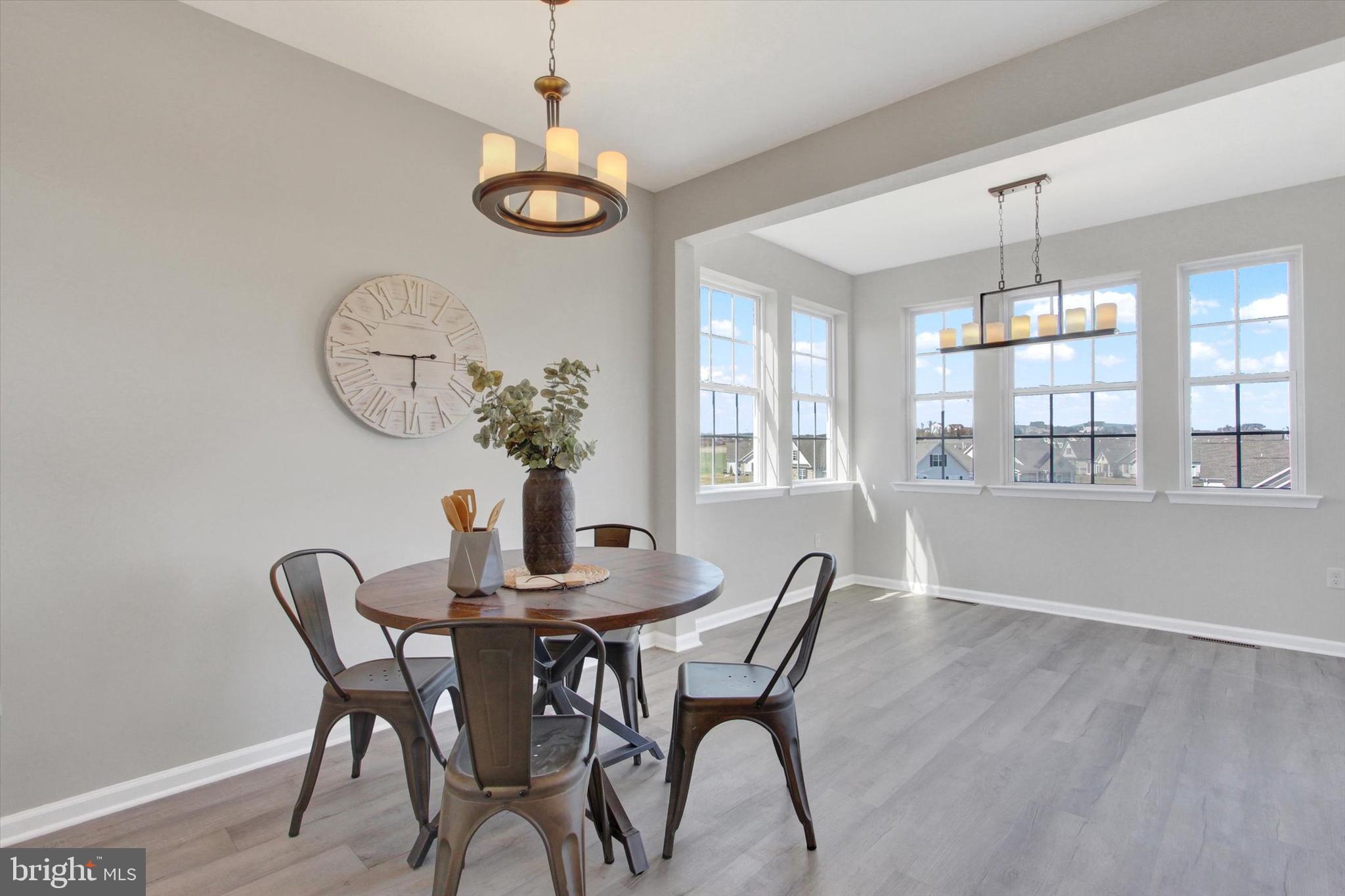 JACKSON HEIGHTS - Residential