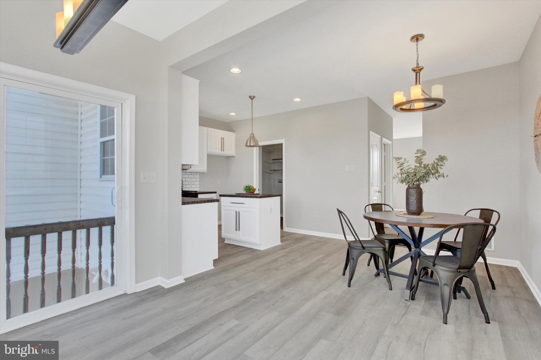 JACKSON HEIGHTS - Residential