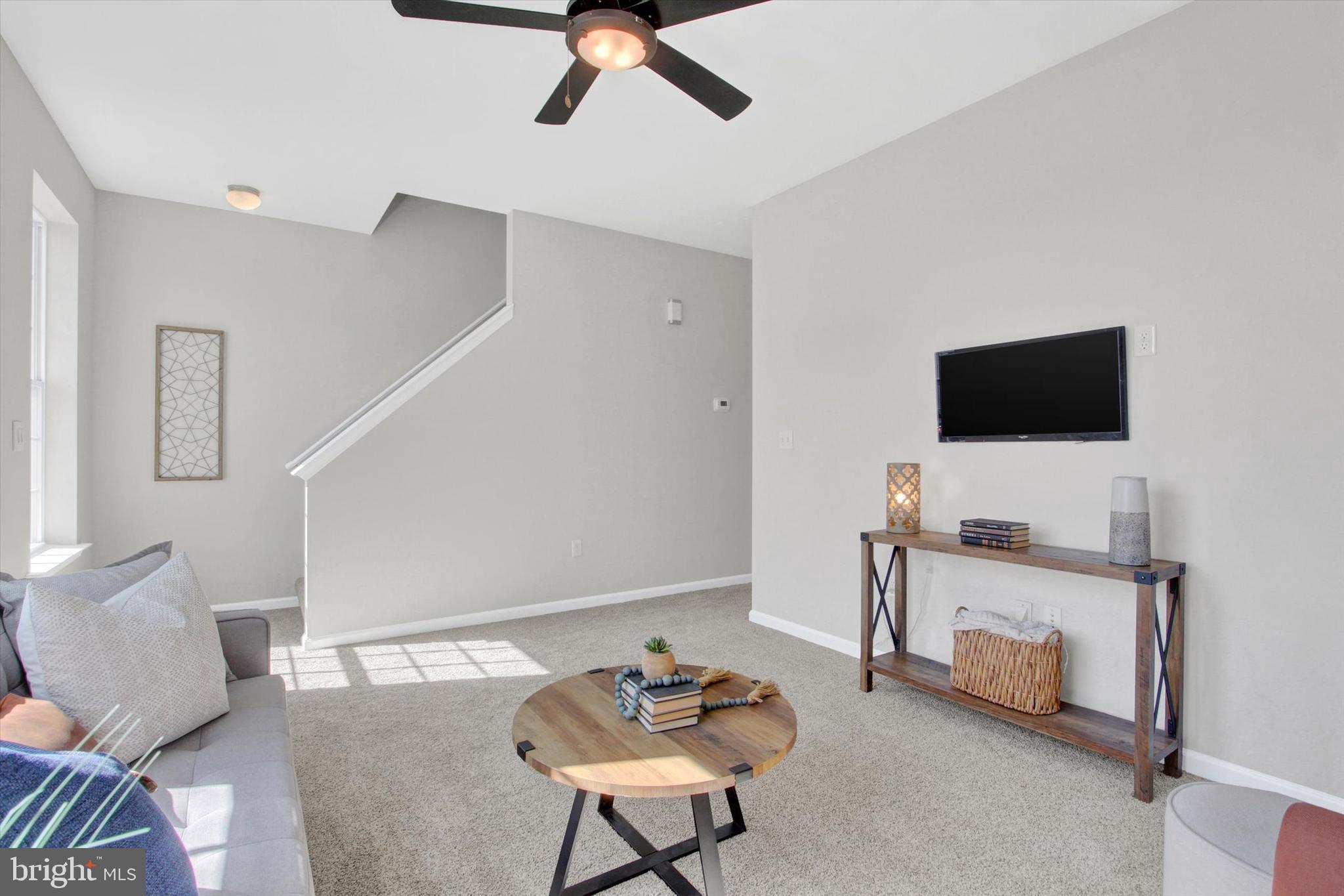 JACKSON HEIGHTS - Residential