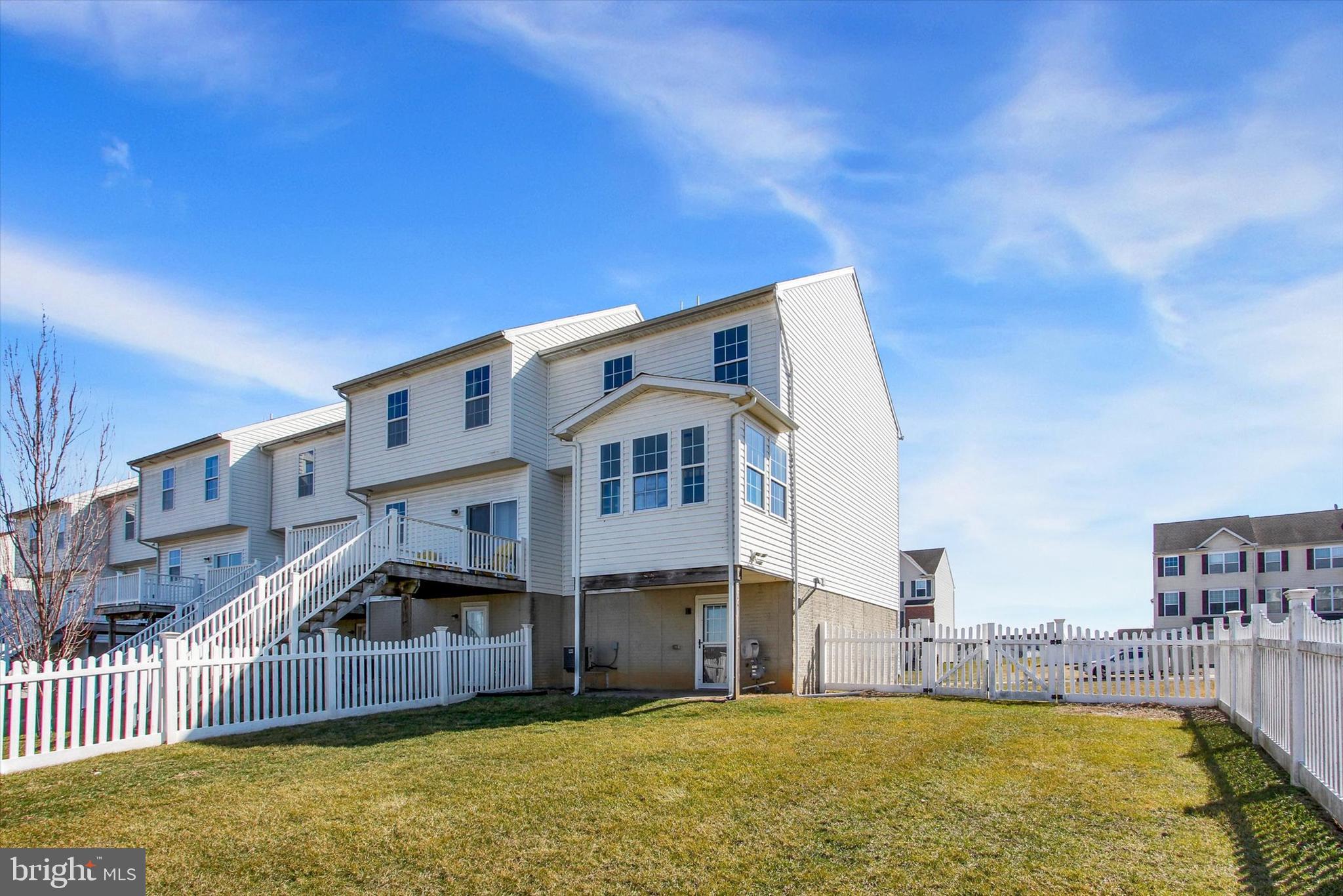 JACKSON HEIGHTS - Residential