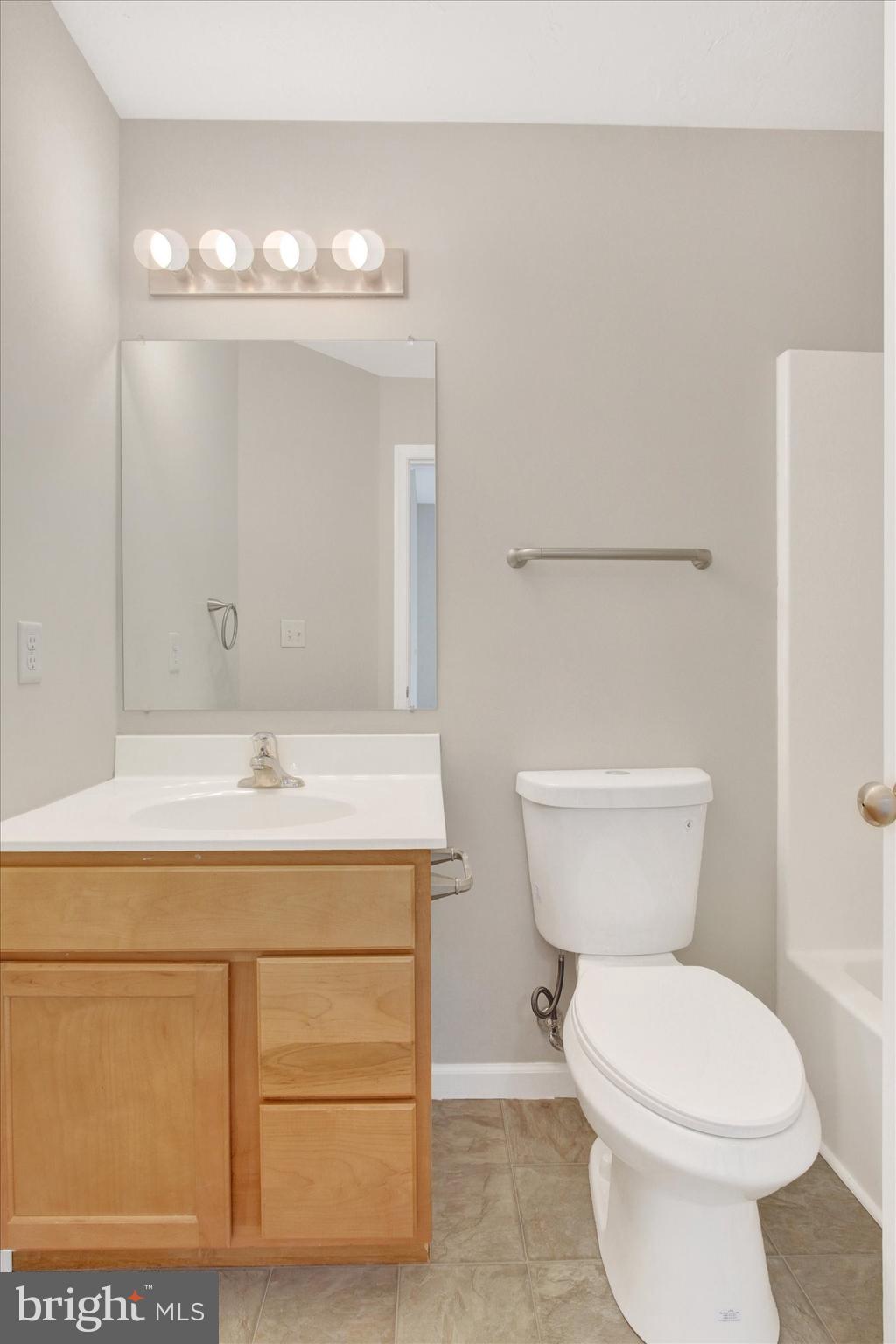 JACKSON HEIGHTS - Residential