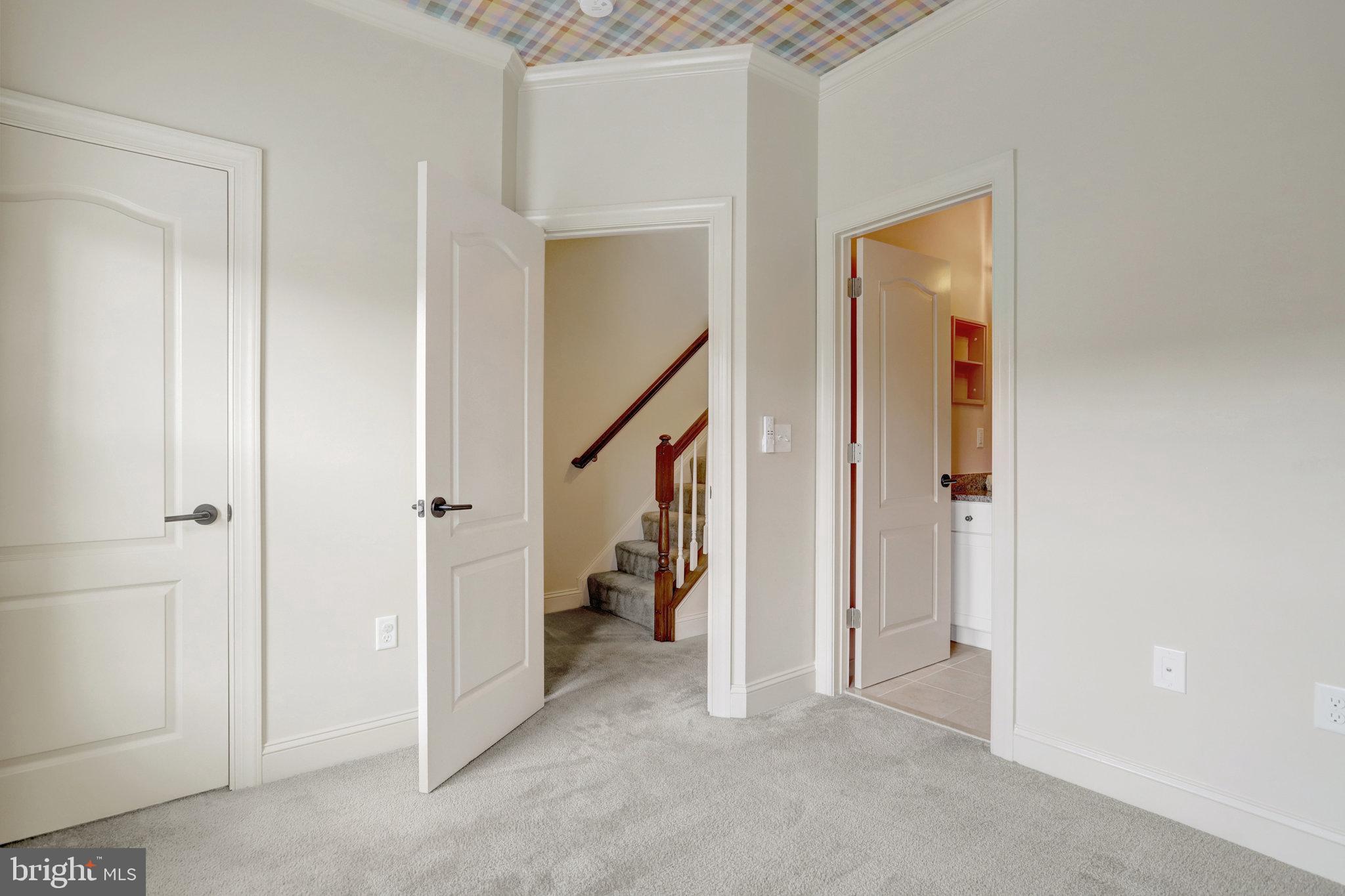 BUCKINGHAM COMMONS - Residential