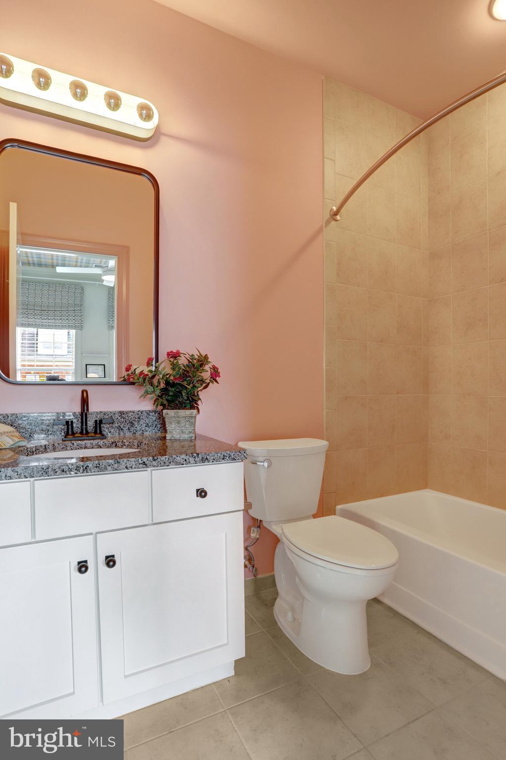 BUCKINGHAM COMMONS - Residential