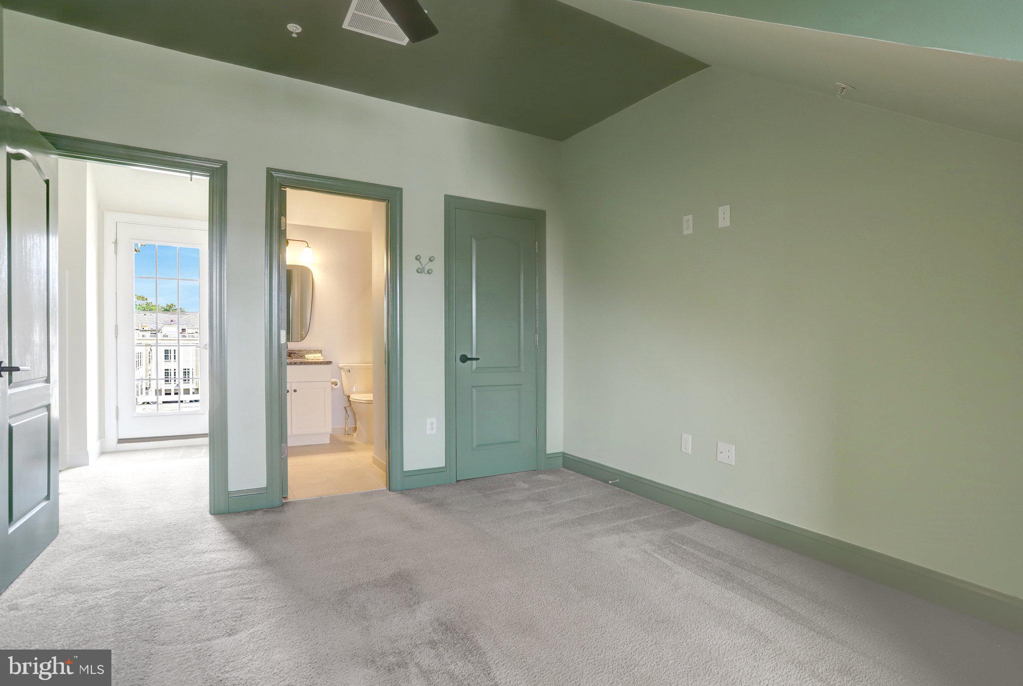 BUCKINGHAM COMMONS - Residential