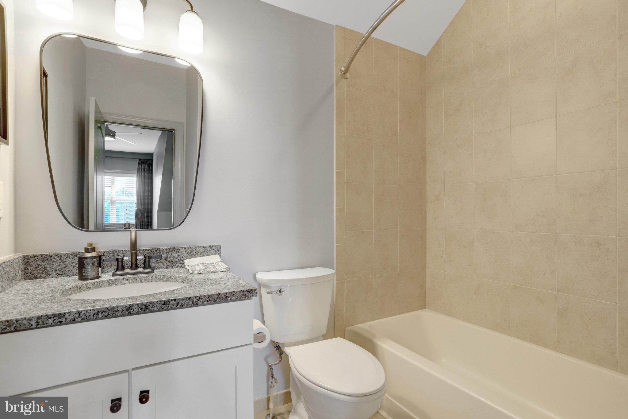 BUCKINGHAM COMMONS - Residential