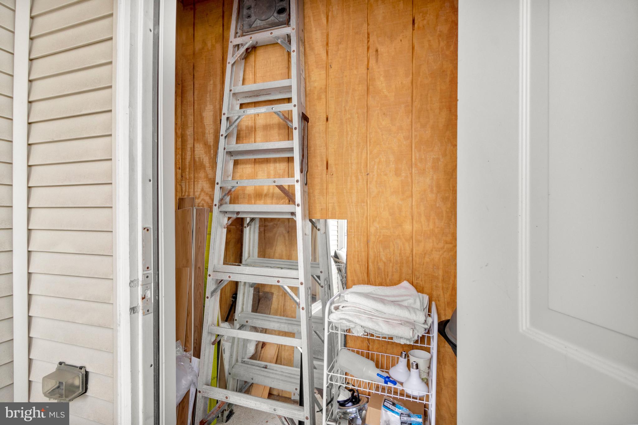 CREEKWOOD - Residential