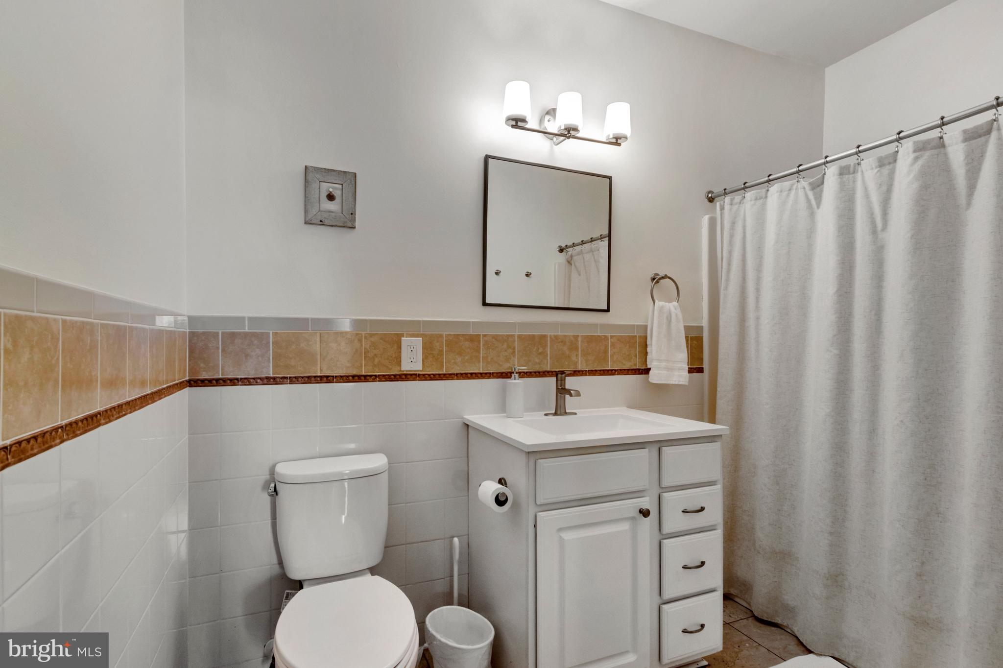 CREEKWOOD - Residential