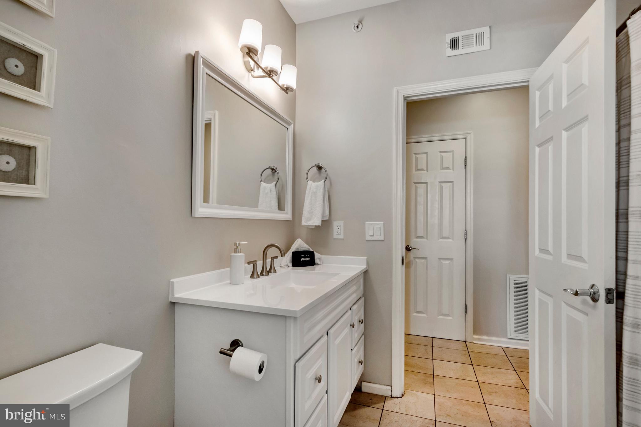 CREEKWOOD - Residential