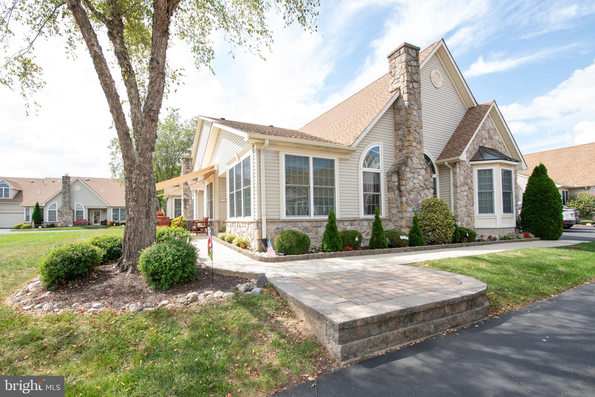 1211 SEABIRD DRIVE 40