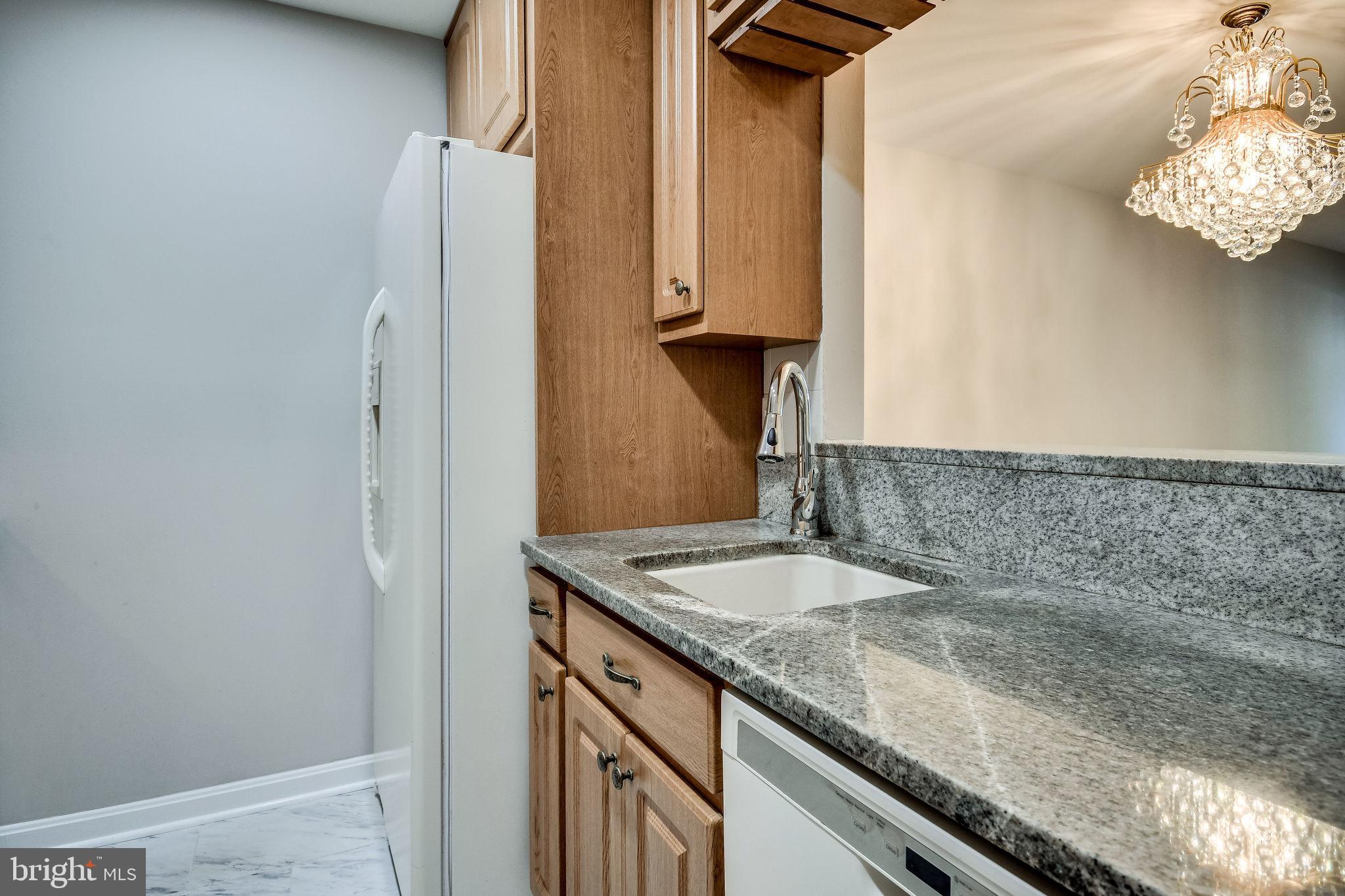 PONDS AT CLIFTON - Residential Lease