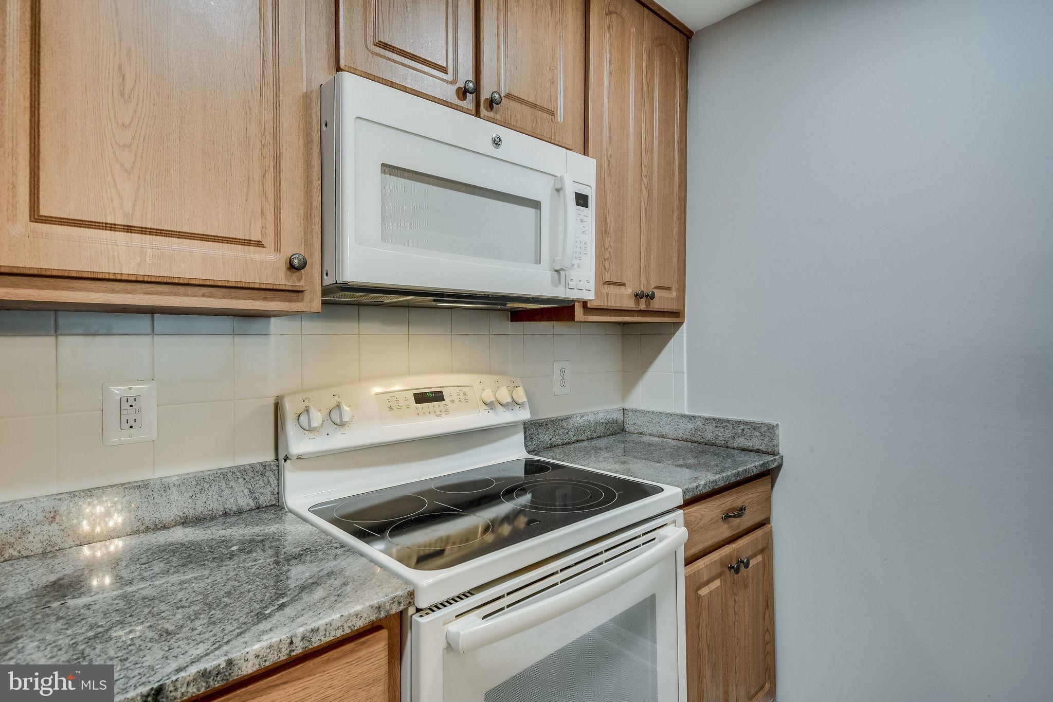 PONDS AT CLIFTON - Residential Lease