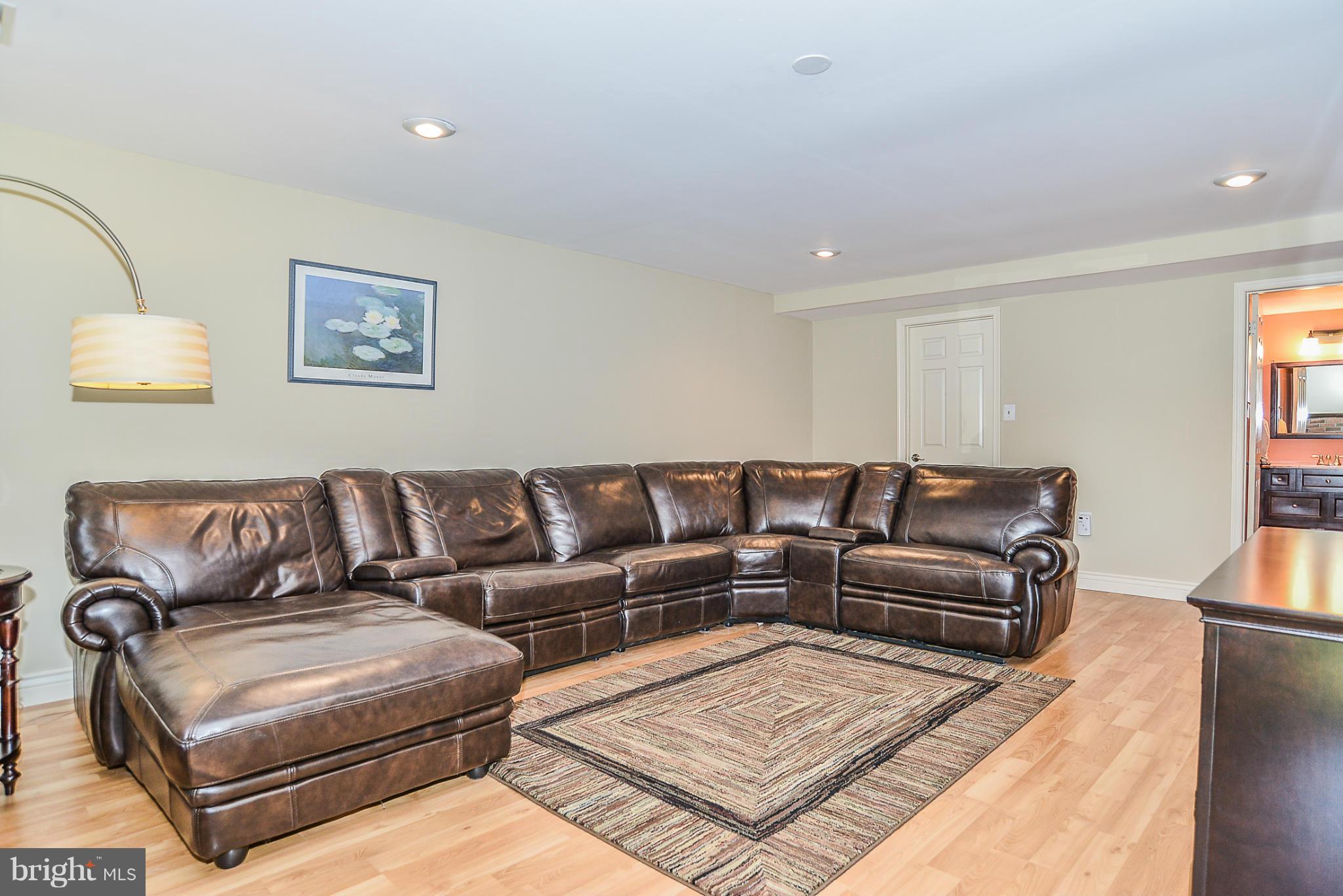 HERITAGE ESTATES - Residential