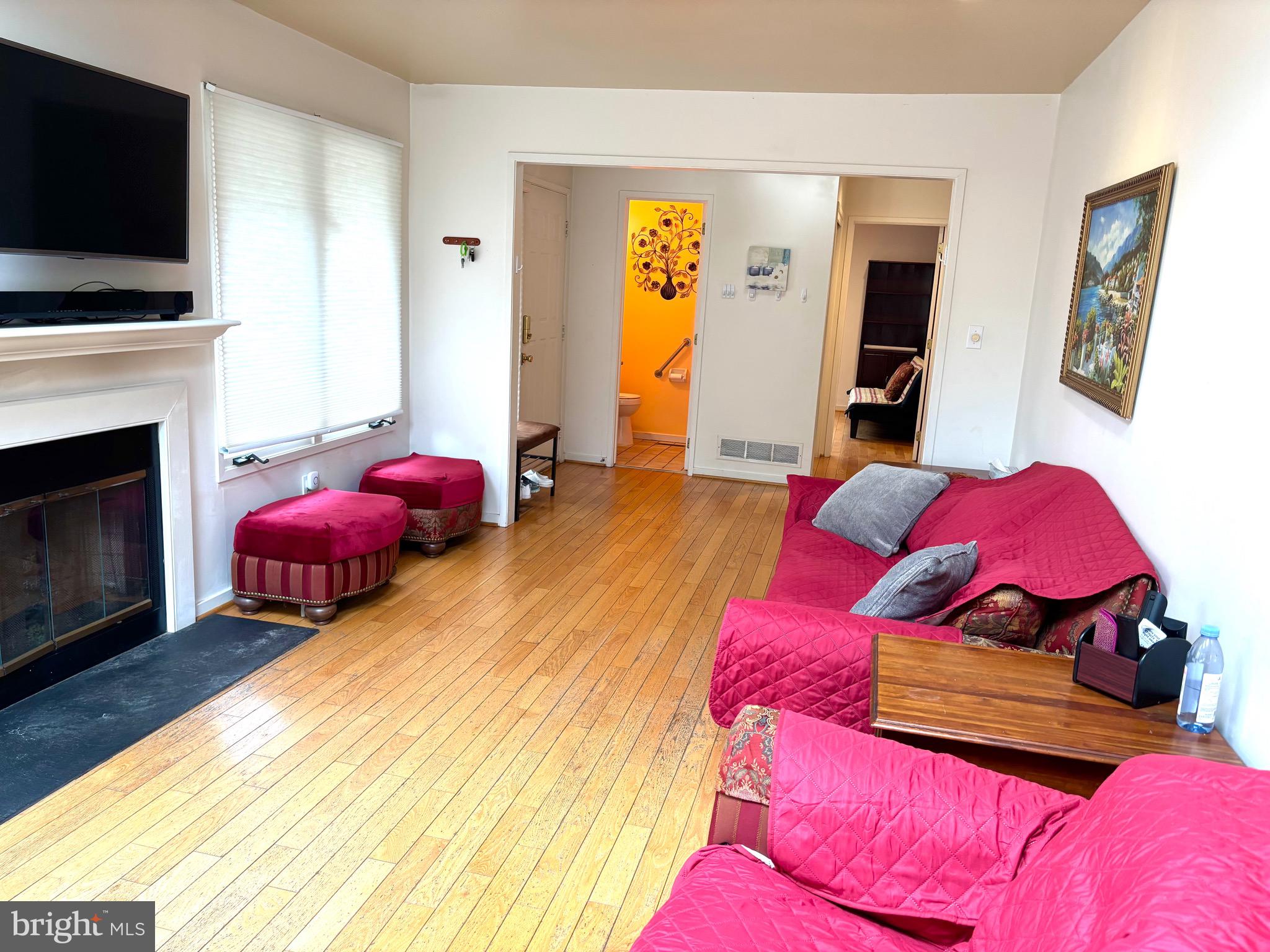 PENN WYNNE - Residential