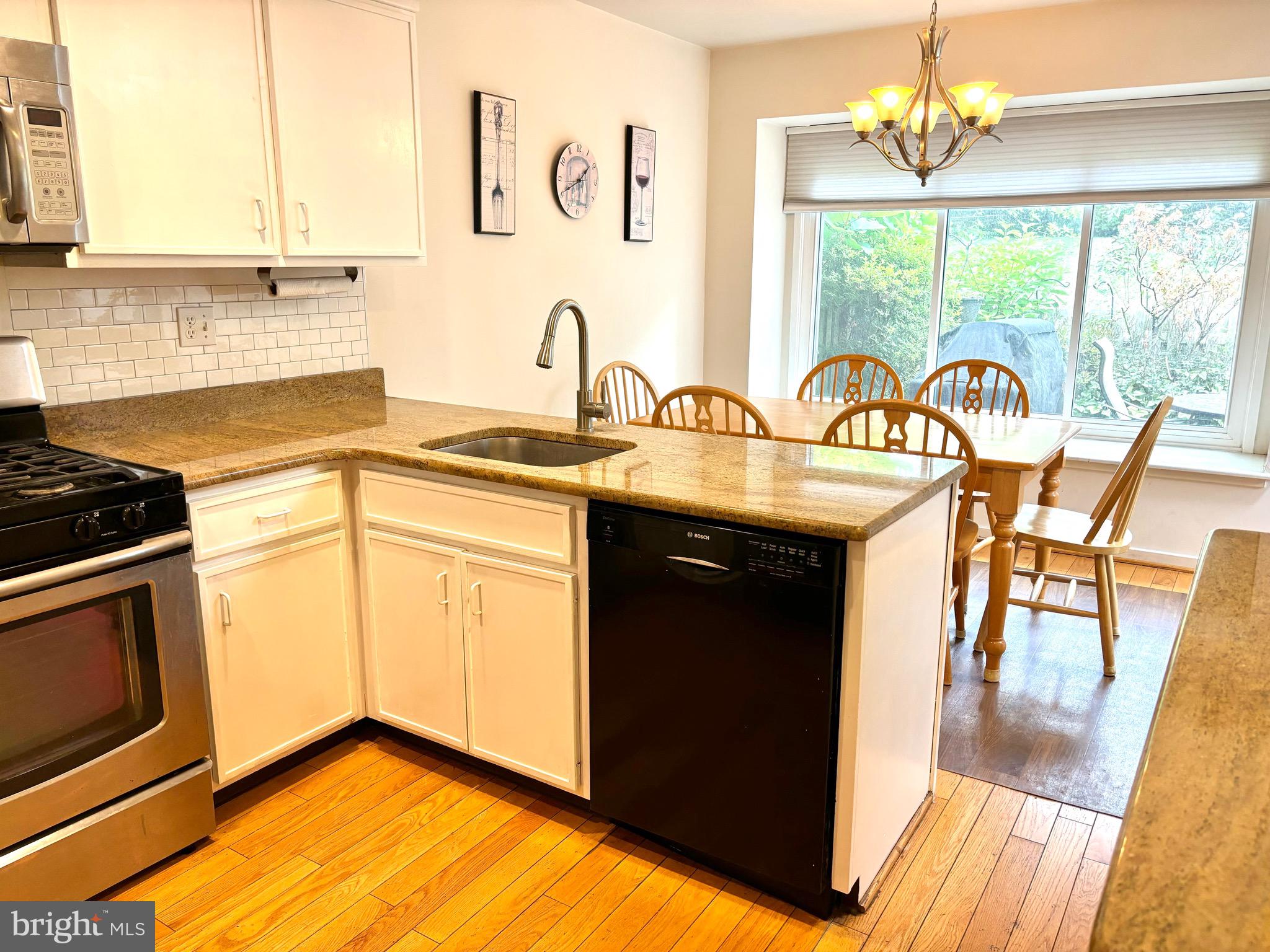 PENN WYNNE - Residential