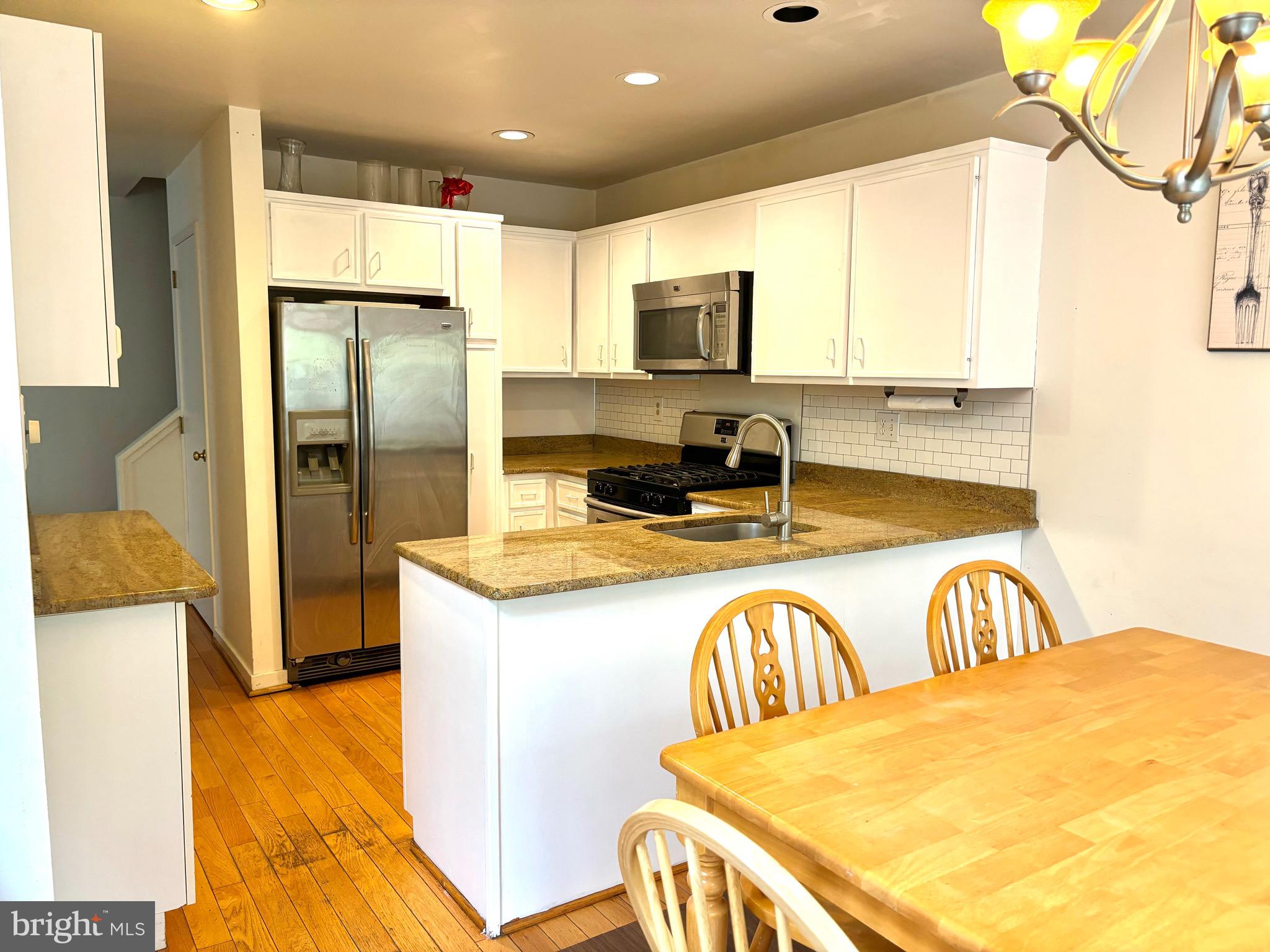 PENN WYNNE - Residential