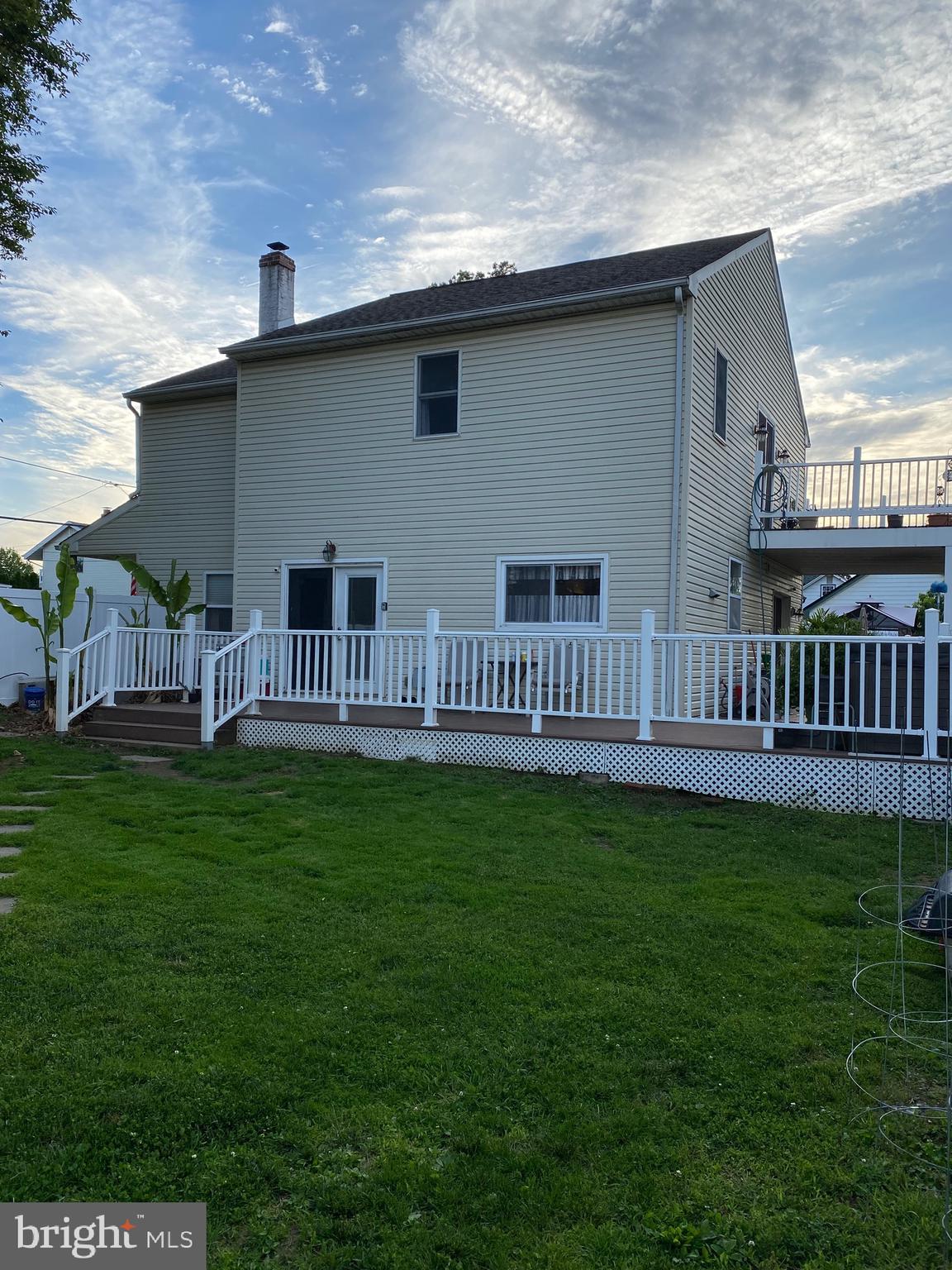 NESHAMINY FALLS - Residential