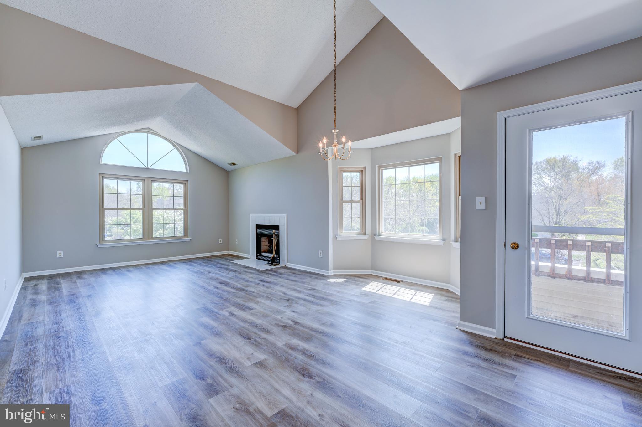 3402 WALTHAM COURT