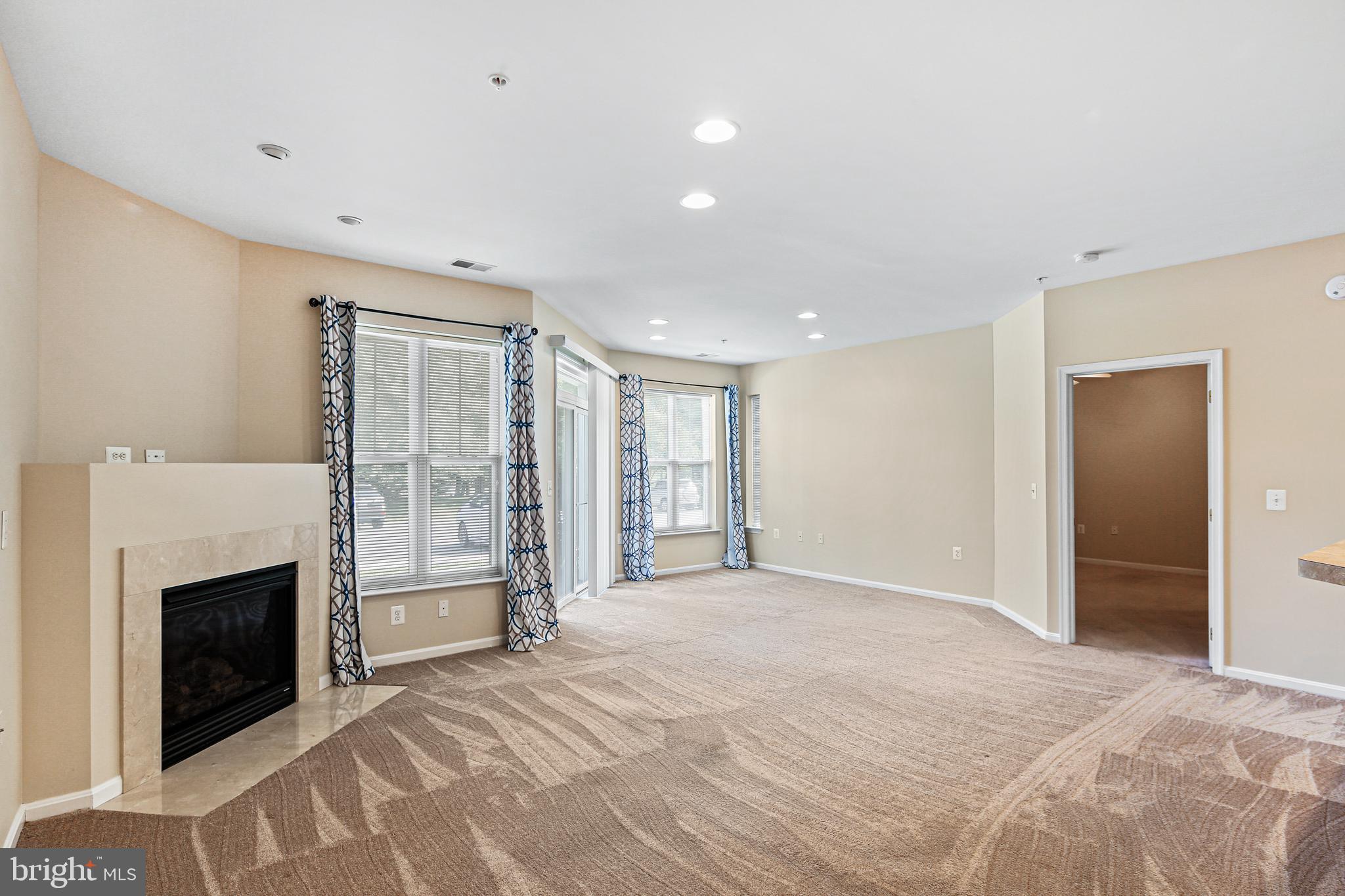 WYNDHAM COMMON - Residential